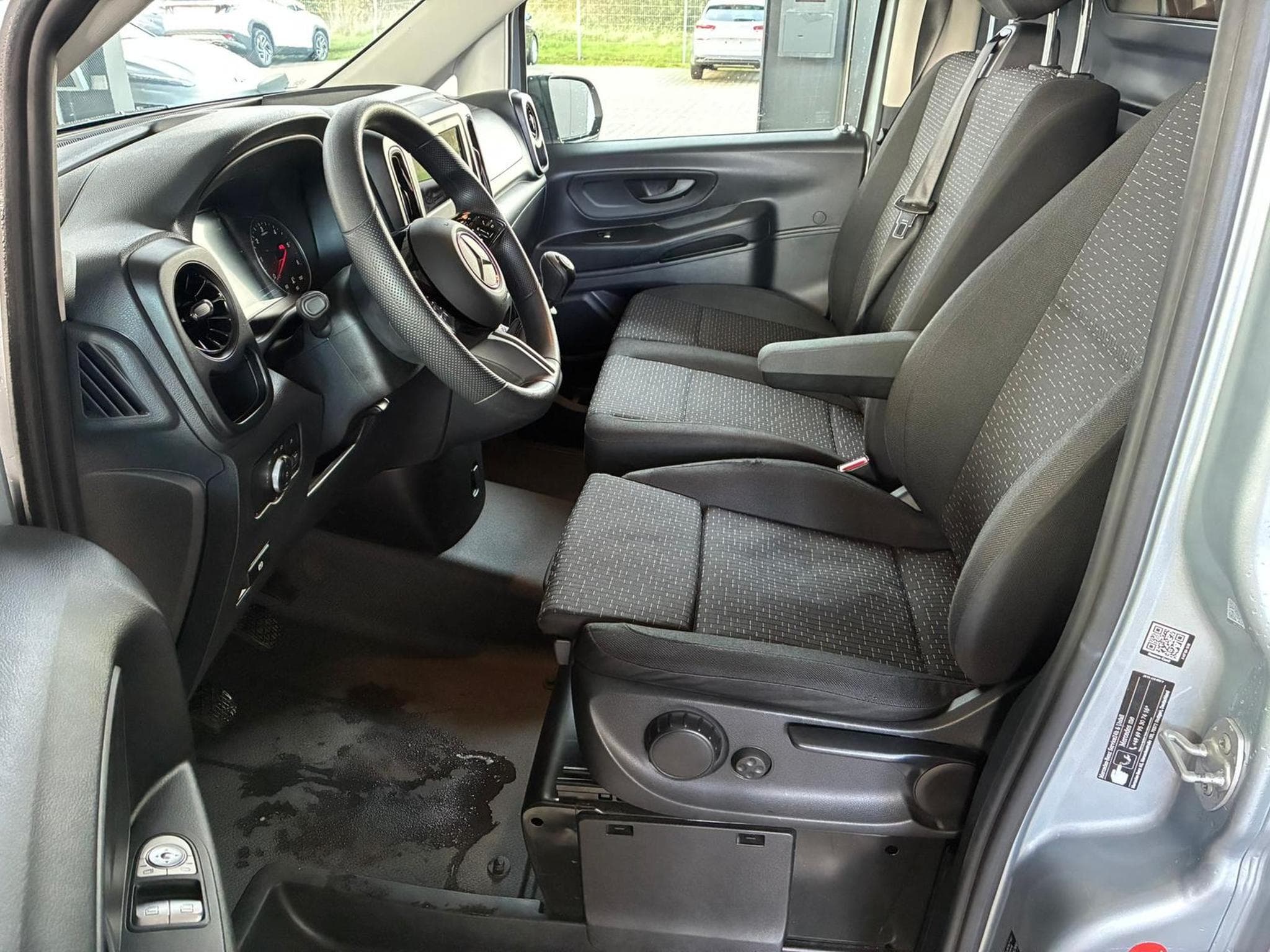 Mercedes Vito Standard (2024) - Photo 7