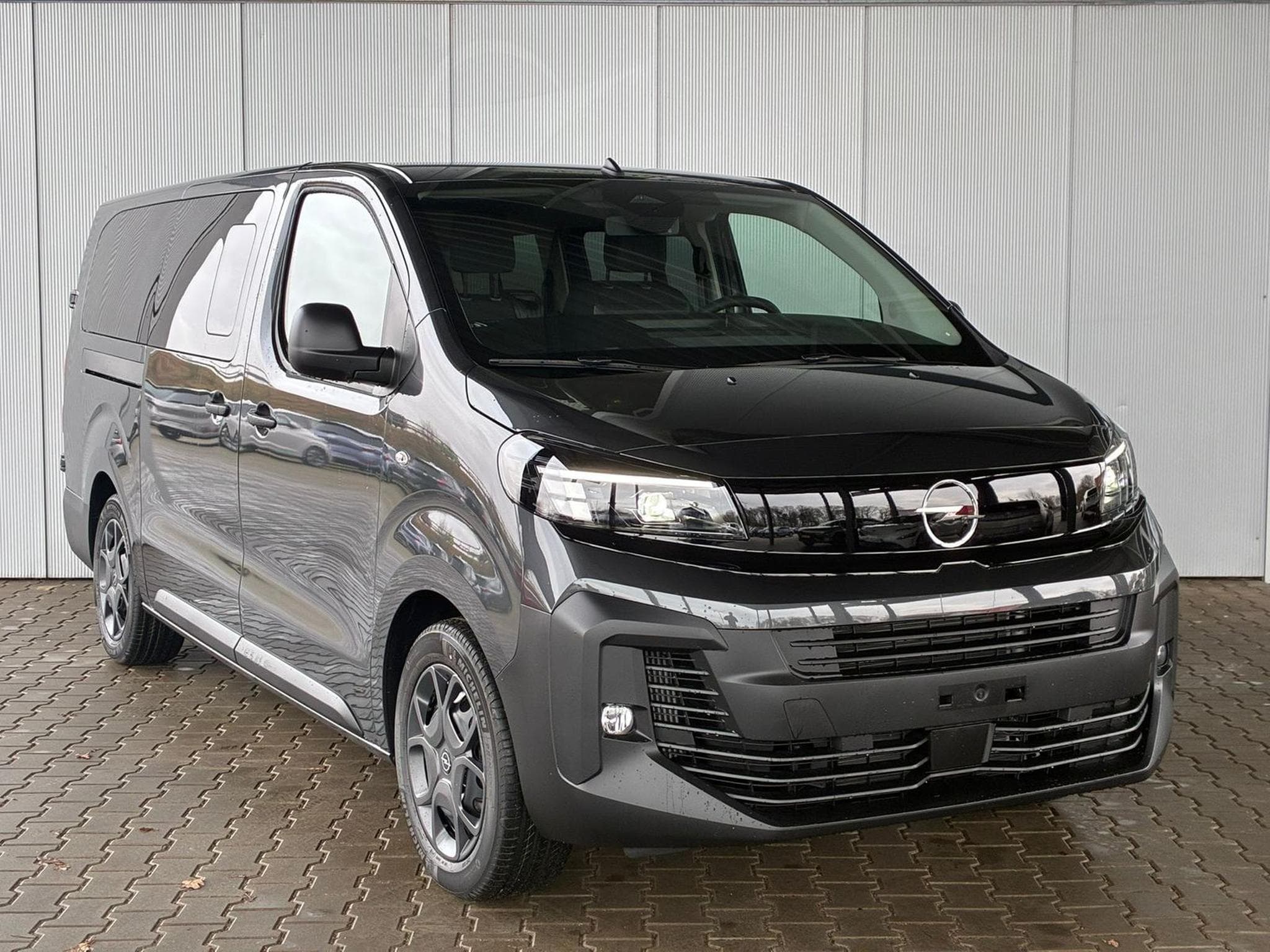Opel Vivaro Kombi XL (2025) - Foto 4