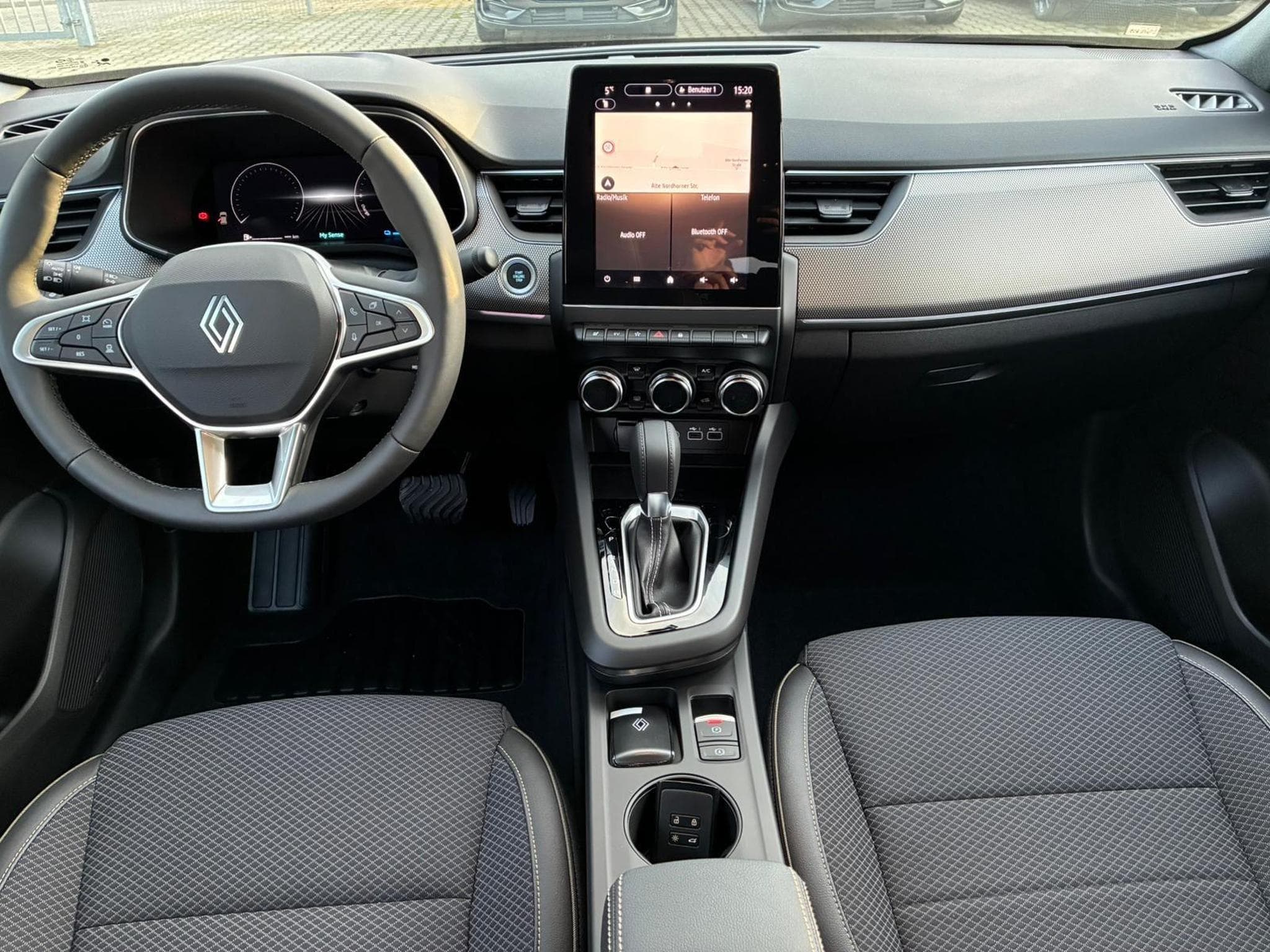Renault Arkana Techno (2025) - Foto 6