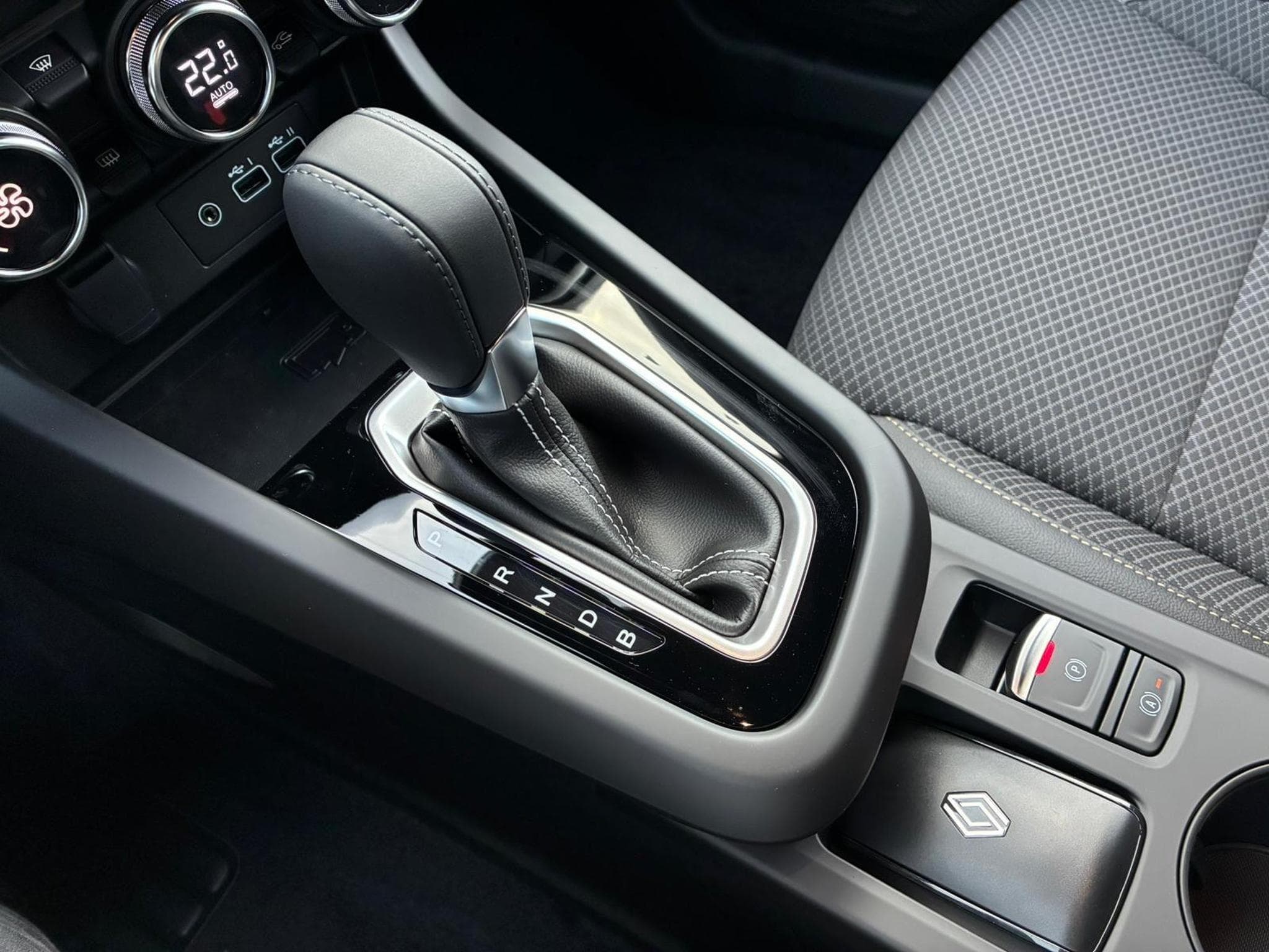 Renault Arkana Techno (2025) - Foto 15
