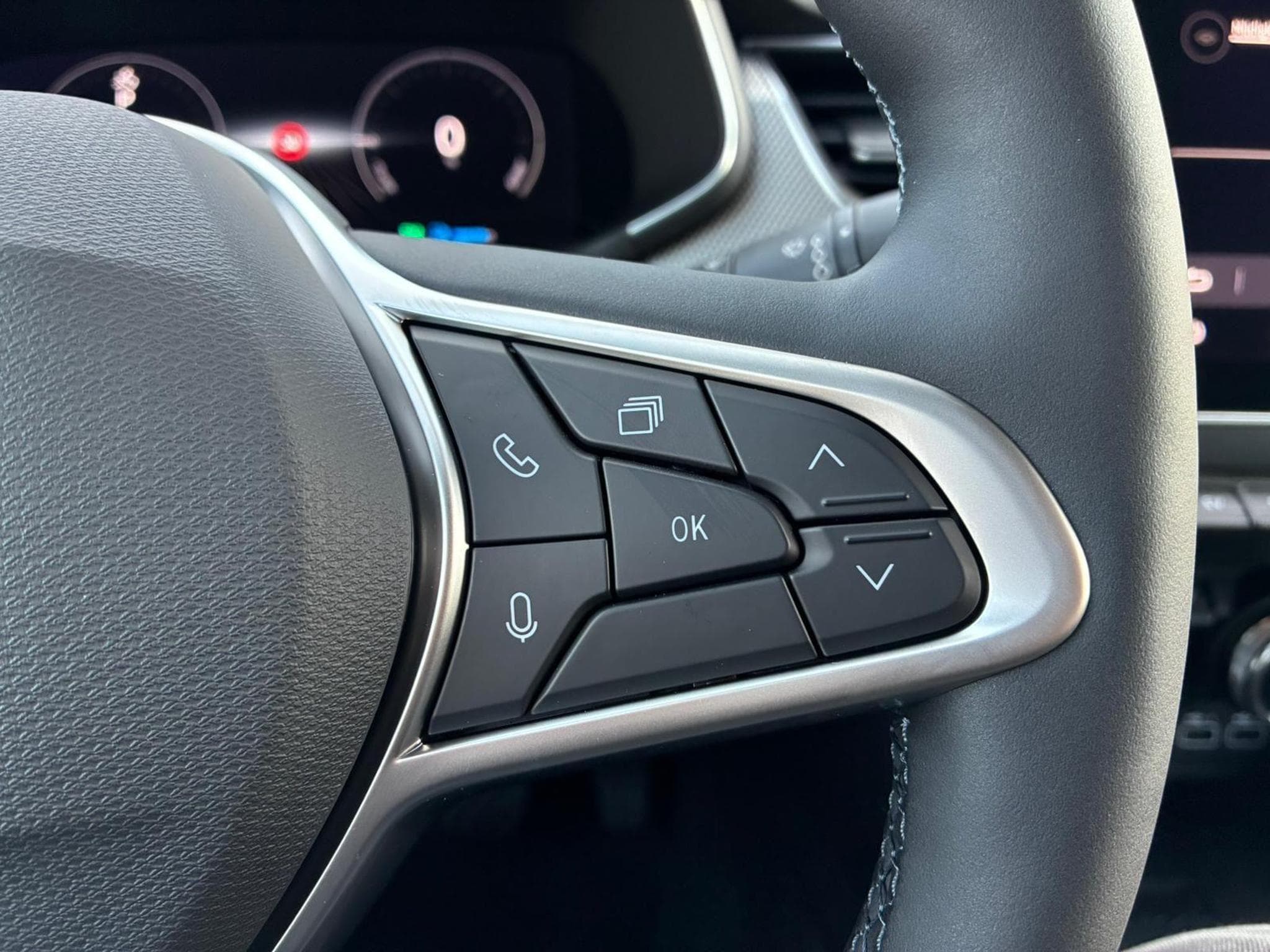 Renault Arkana Techno (2025) - Foto 17