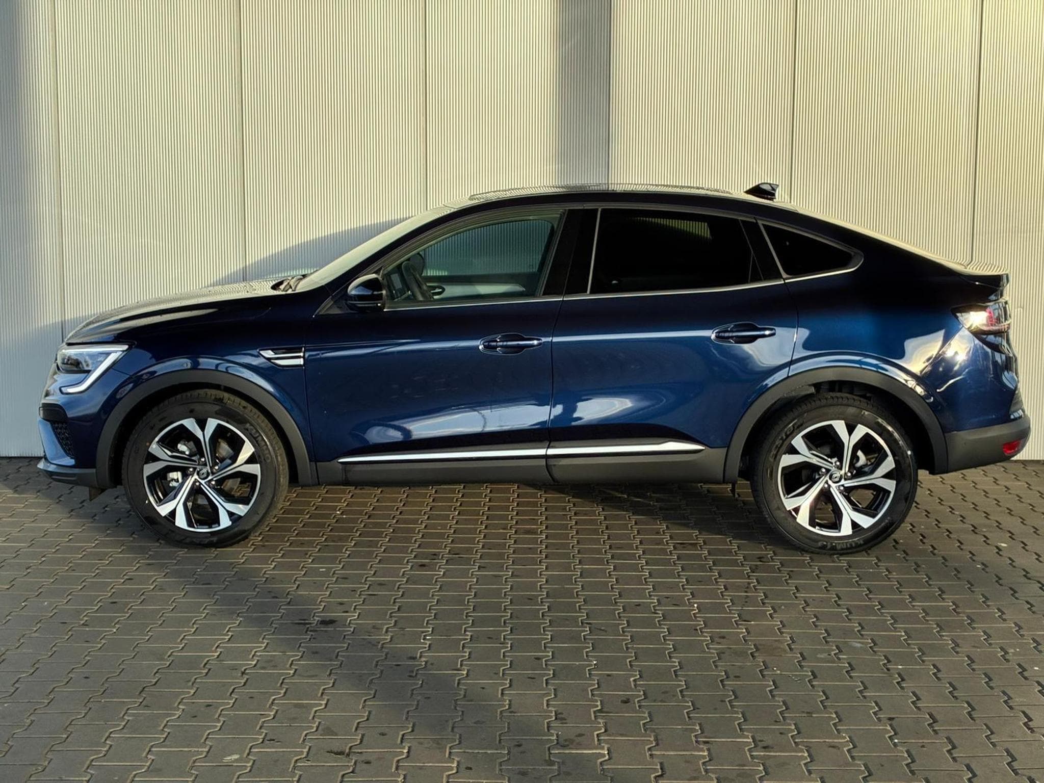 Renault Arkana Techno (2025) - Foto 2