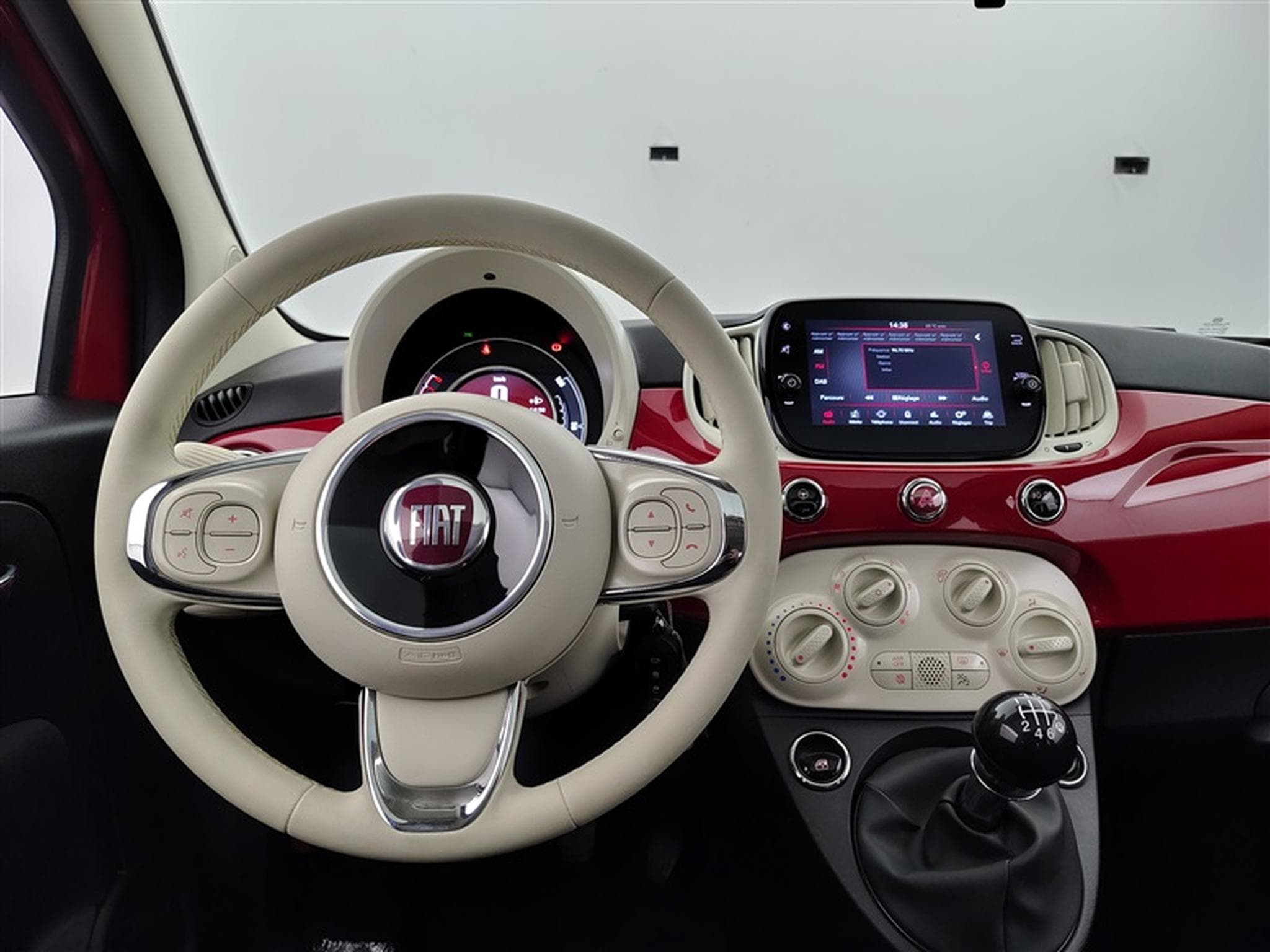Fiat 500 1.0i MHEV Dolcevita (2024) - Photo 9