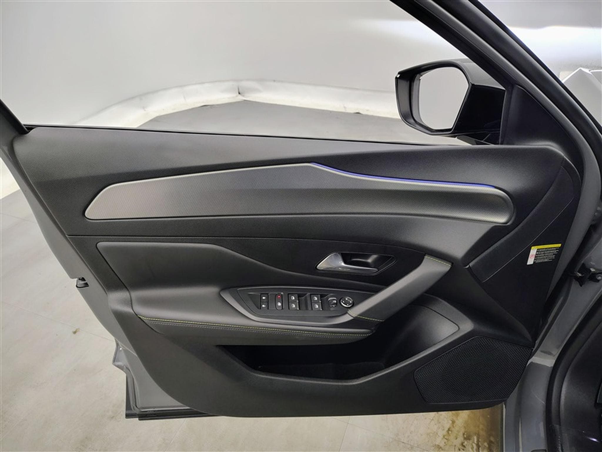 Peugeot 408 PHEV 1.6 Turbo GT EAT8*NAVI/CAM360/FULL LED/HIFI FOCAL* (2024) - Photo 17