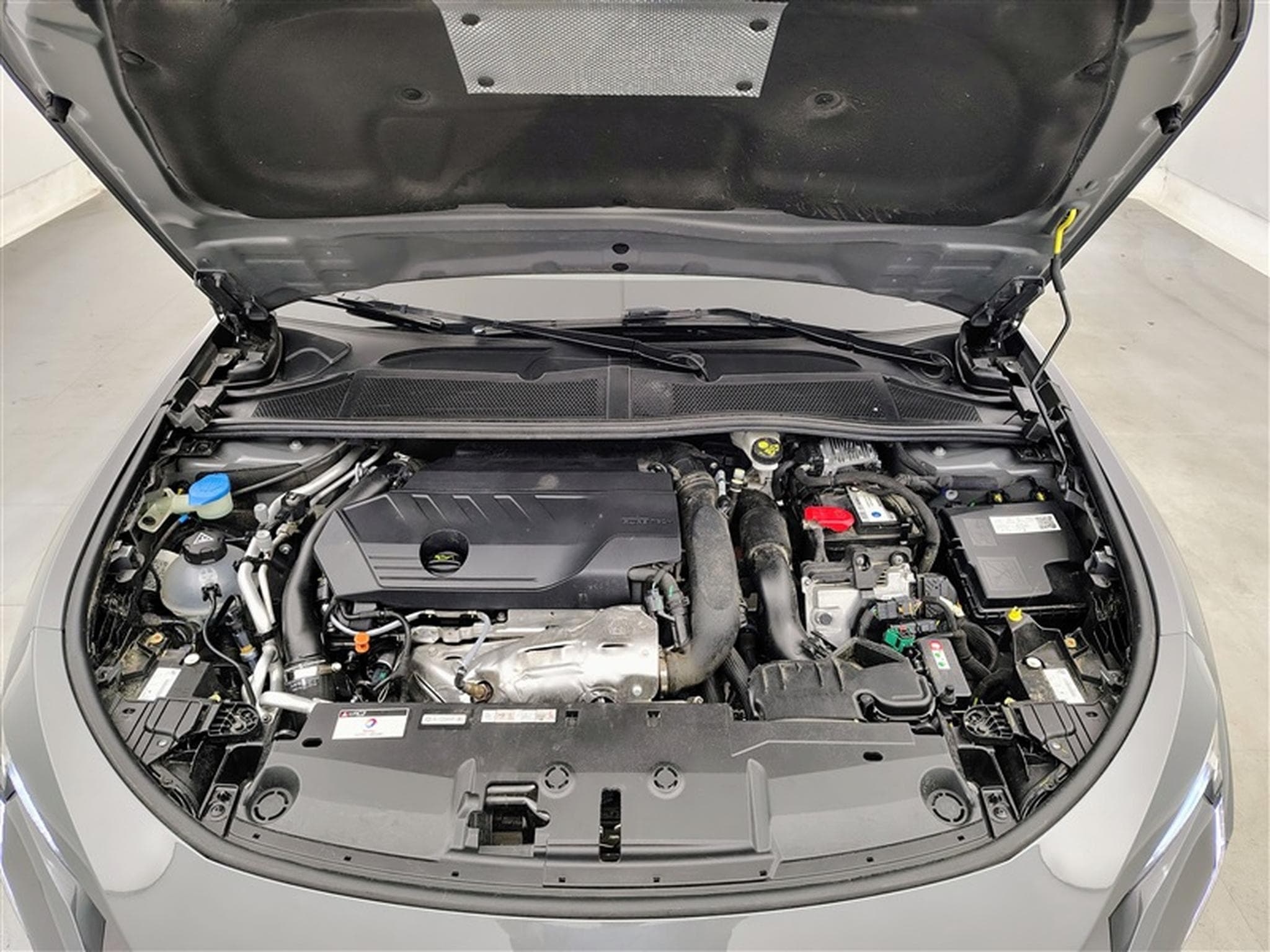 Peugeot 408 PHEV 1.6 Turbo GT EAT8*NAVI/CAM360/FULL LED/HIFI FOCAL* (2024) - Photo 21