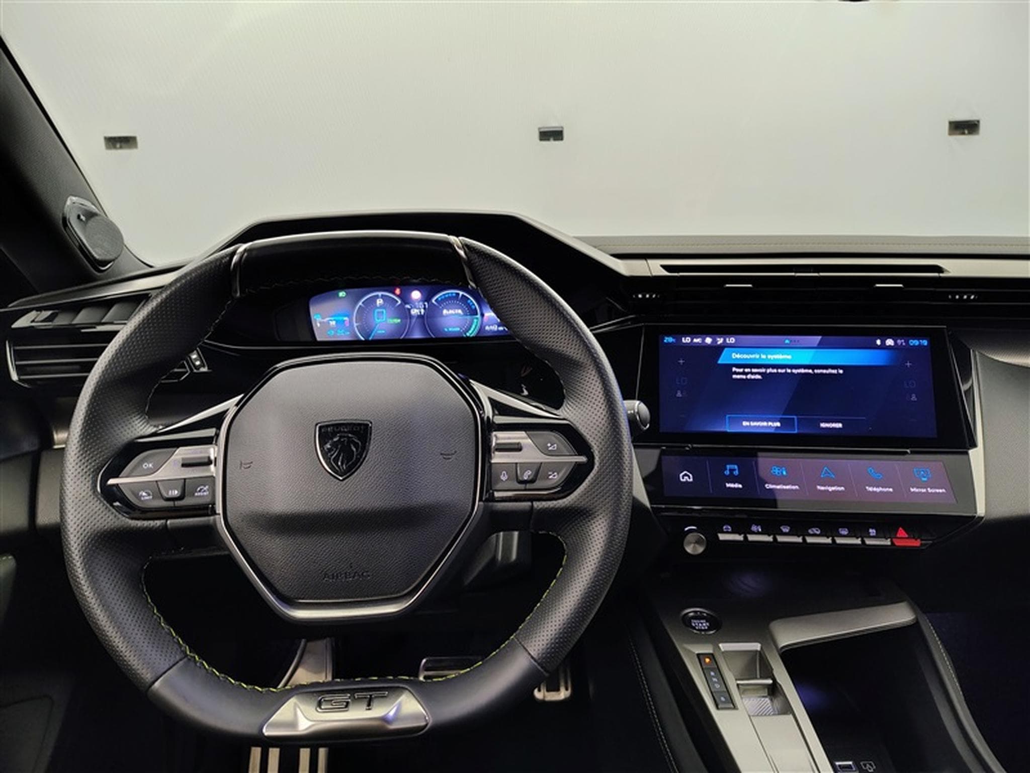 Peugeot 408 PHEV 1.6 Turbo GT EAT8*NAVI/CAM360/FULL LED/HIFI FOCAL* (2024) - Photo 9