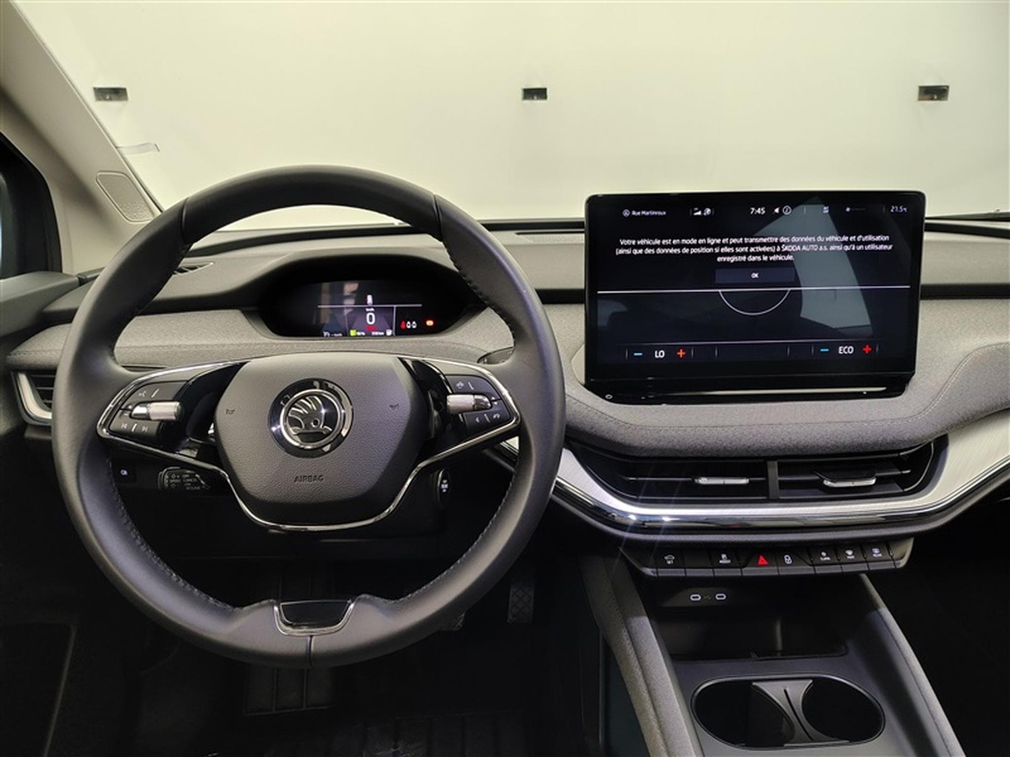 Skoda Enyaq ENYAQ IV 60 Business S-CUIR/NAVI/FULL LED/JA19/PDC (2023) - Photo 8