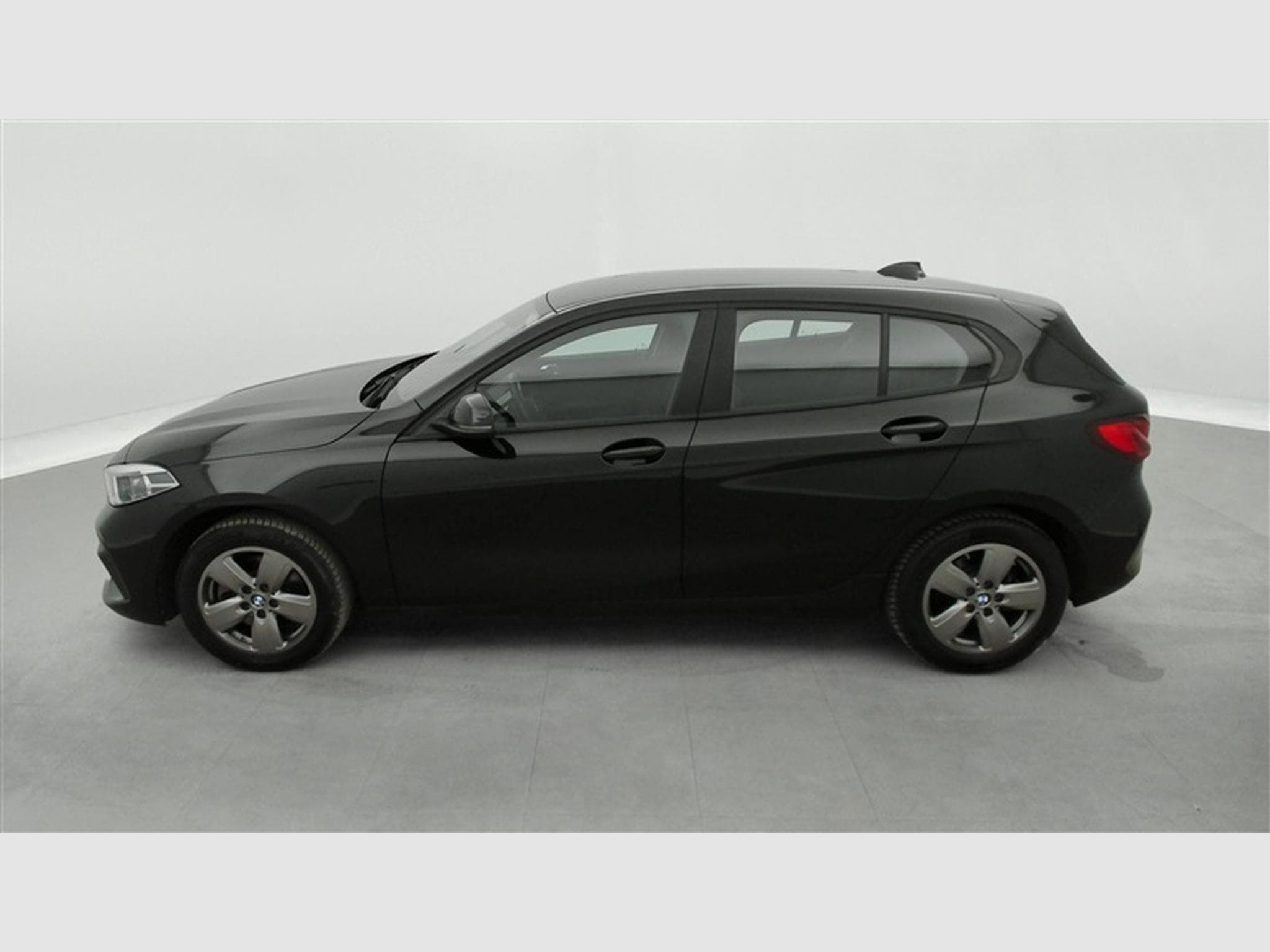 BMW 116 116 d Business NAVI/FULL LED/JA/PDC (2022) - Photo 3