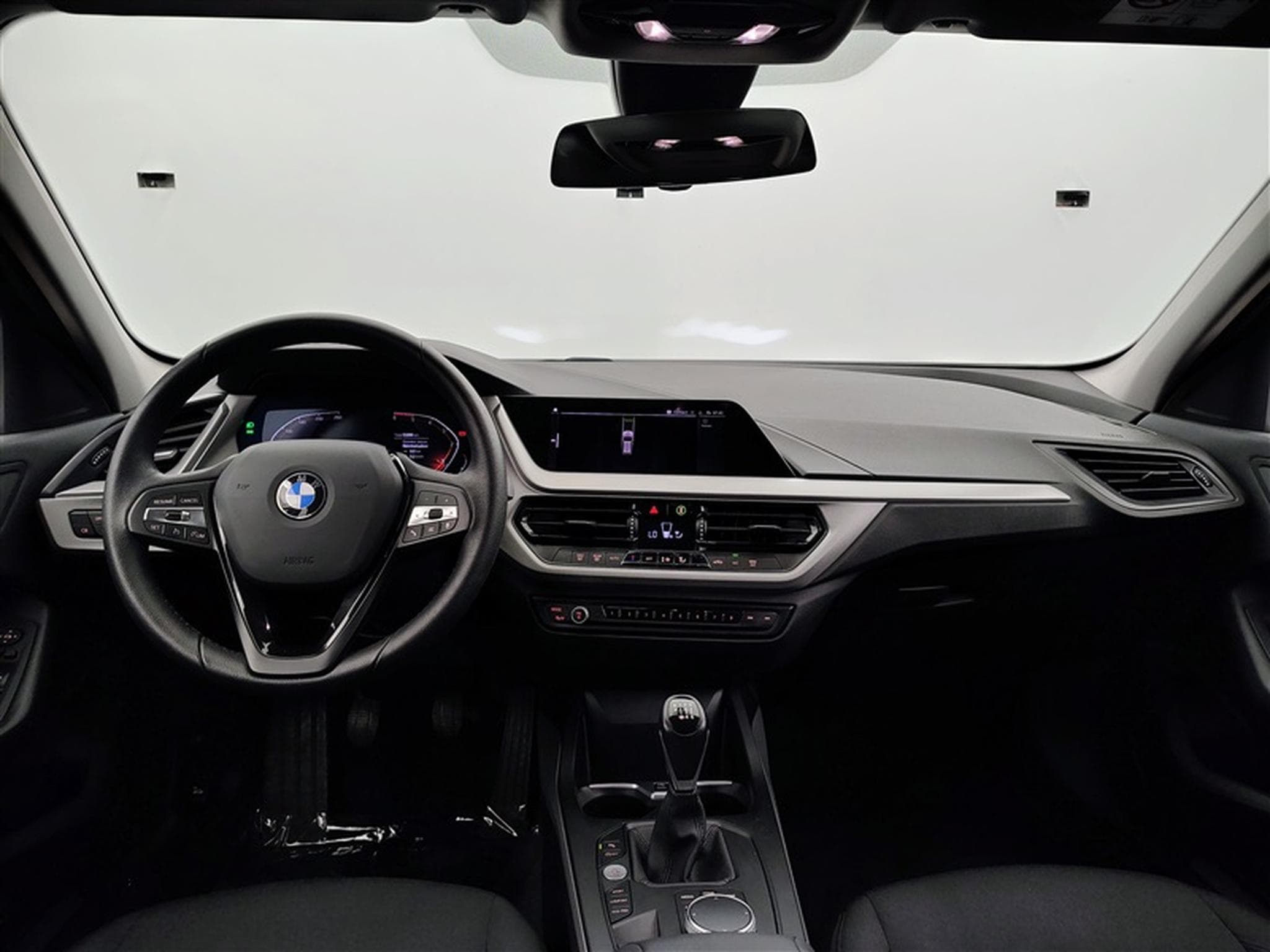 BMW 116 116 d Business NAVI/FULL LED/JA/PDC (2022) - Photo 8