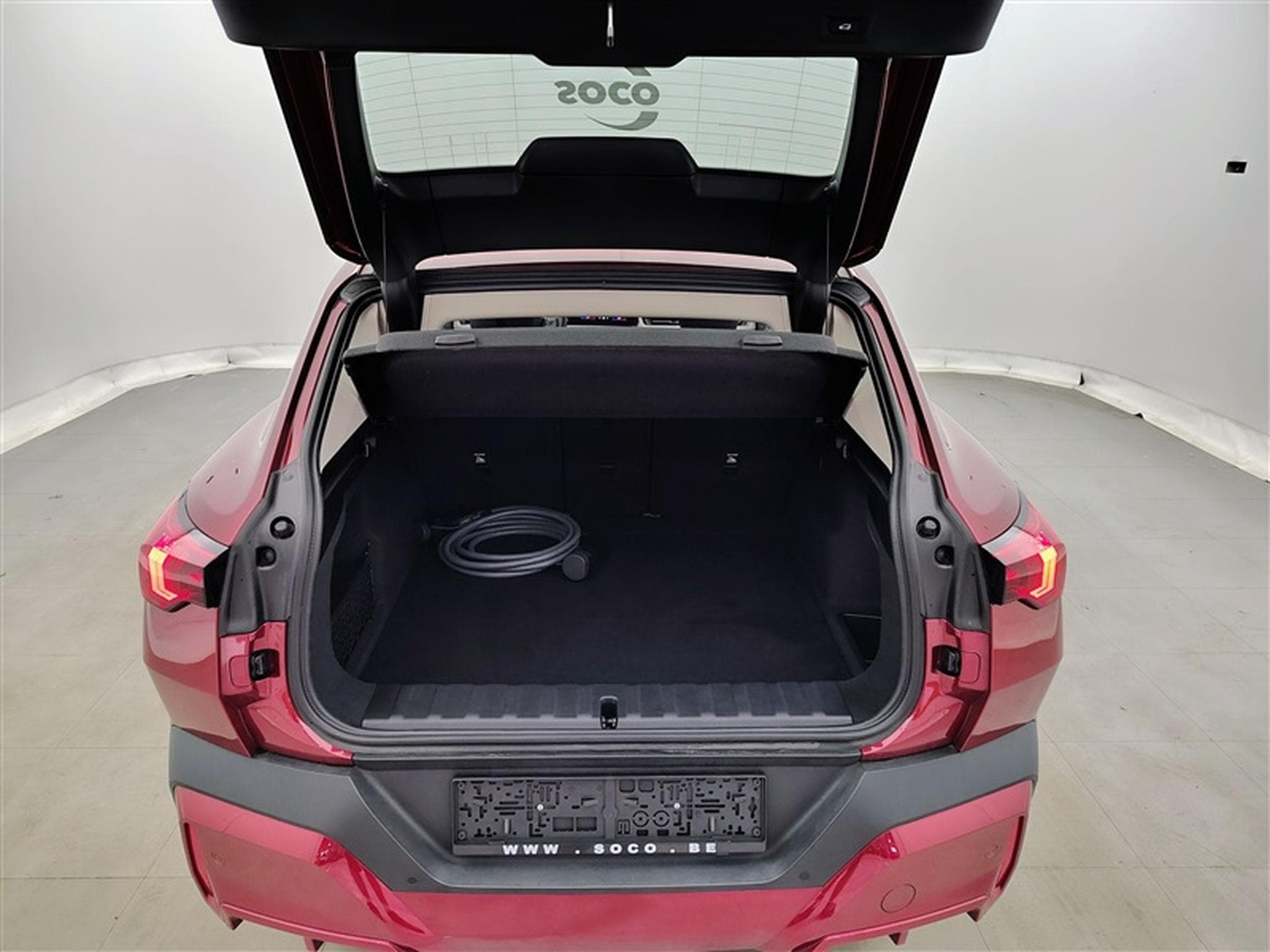BMW iX2 IX2 Business Line NAVI/FULL LED/JA17/PDC (2025) - Photo 13