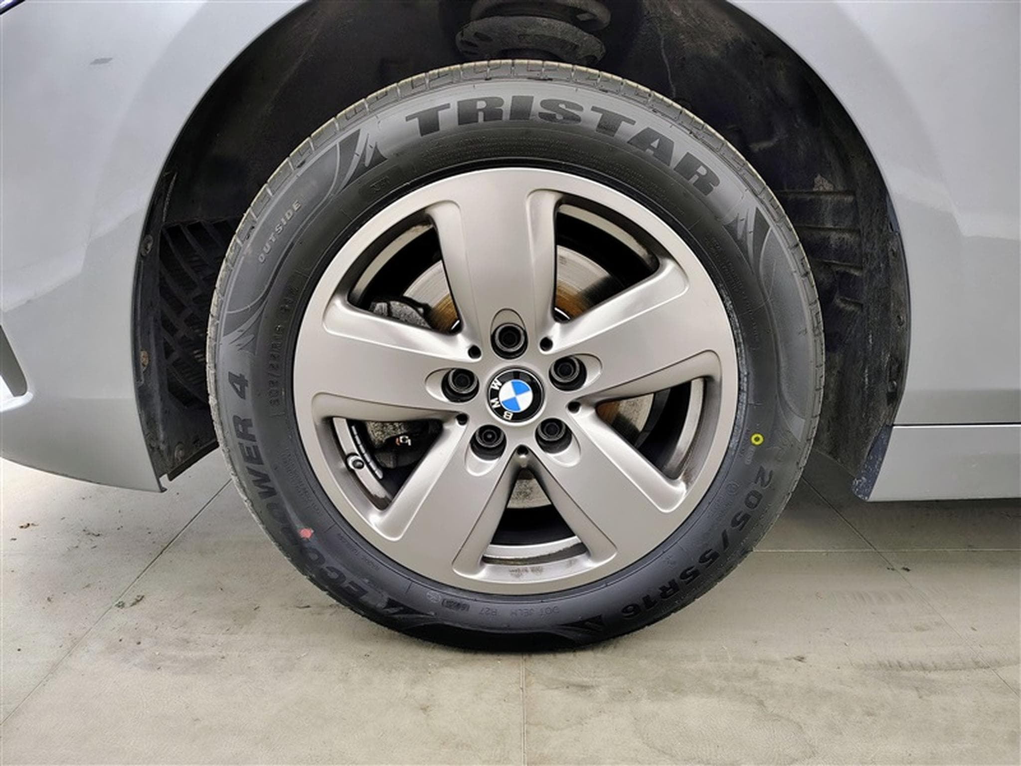 BMW 116 116i Business NAVI/FULL LED/JA16/PDC AV AR (2023) - Foto 6
