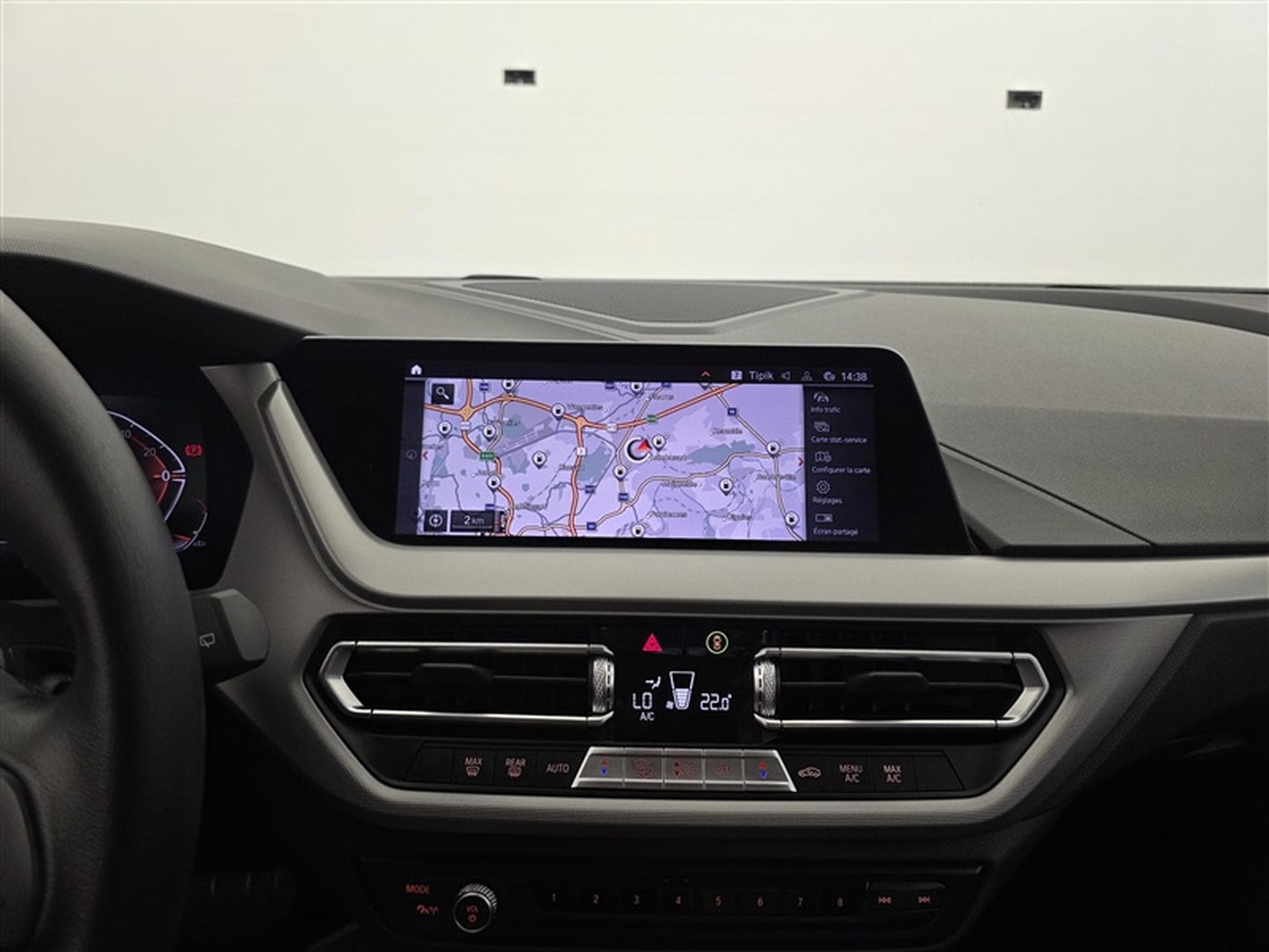 BMW 118 iA  Navi Cockpit / Led / PDC av+ar (2022) - Photo 11