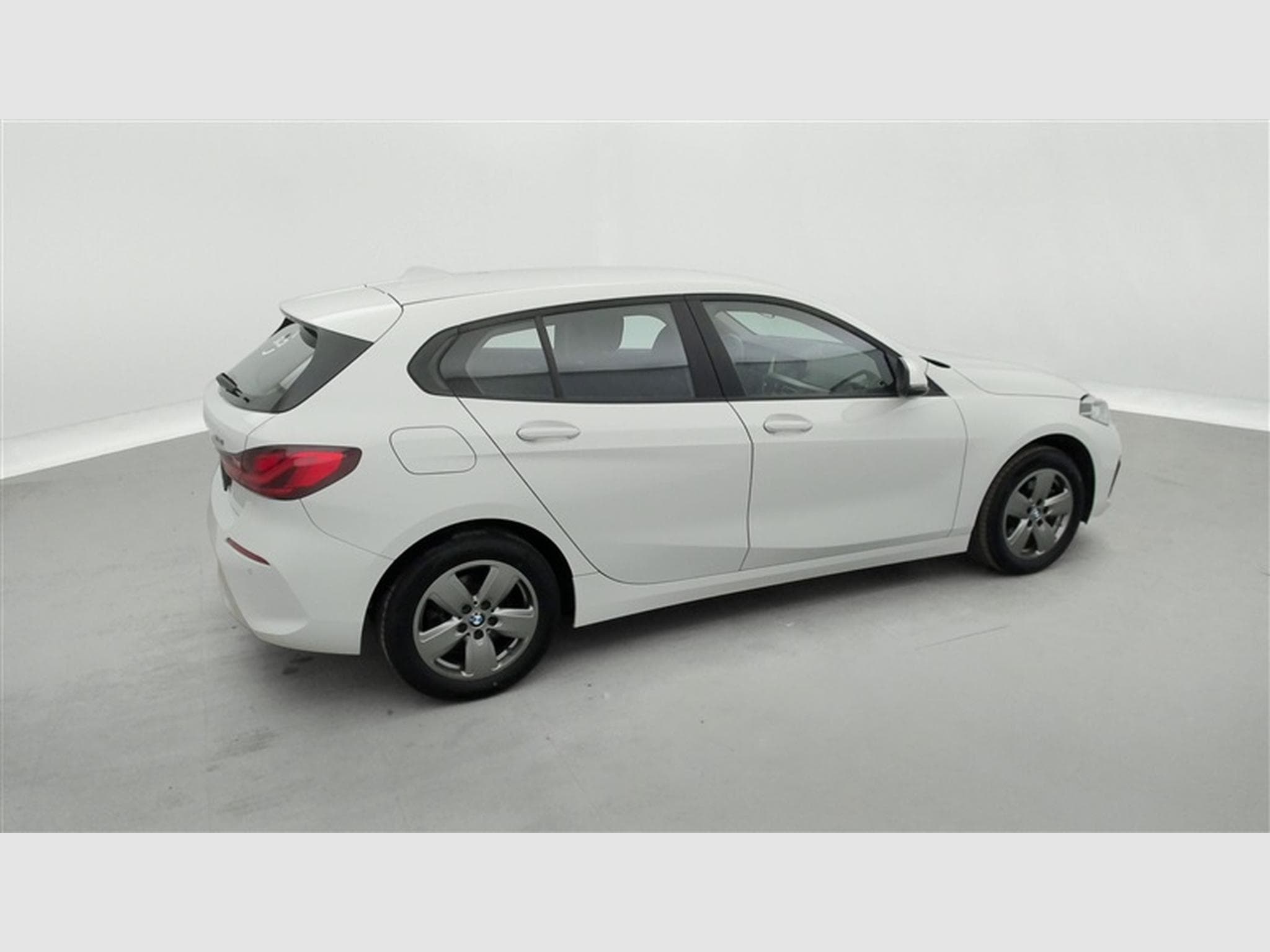 BMW 118 iA  Navi Cockpit / Led / PDC av+ar (2022) - Photo 24