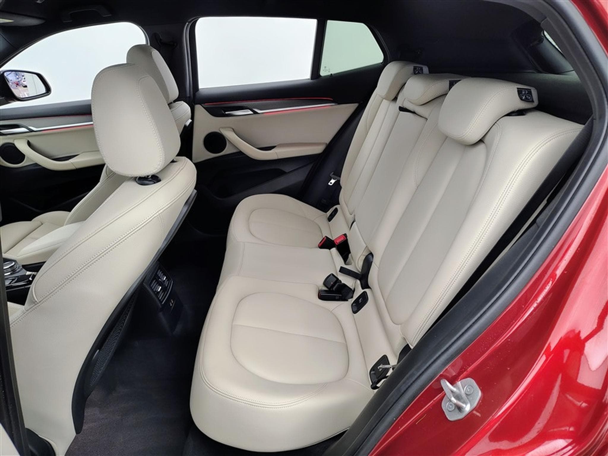 BMW X2 1.5i sDrive18 M-SPORT/CUIR/NAVI/FULL LED/JA19 (2022) - Foto 13