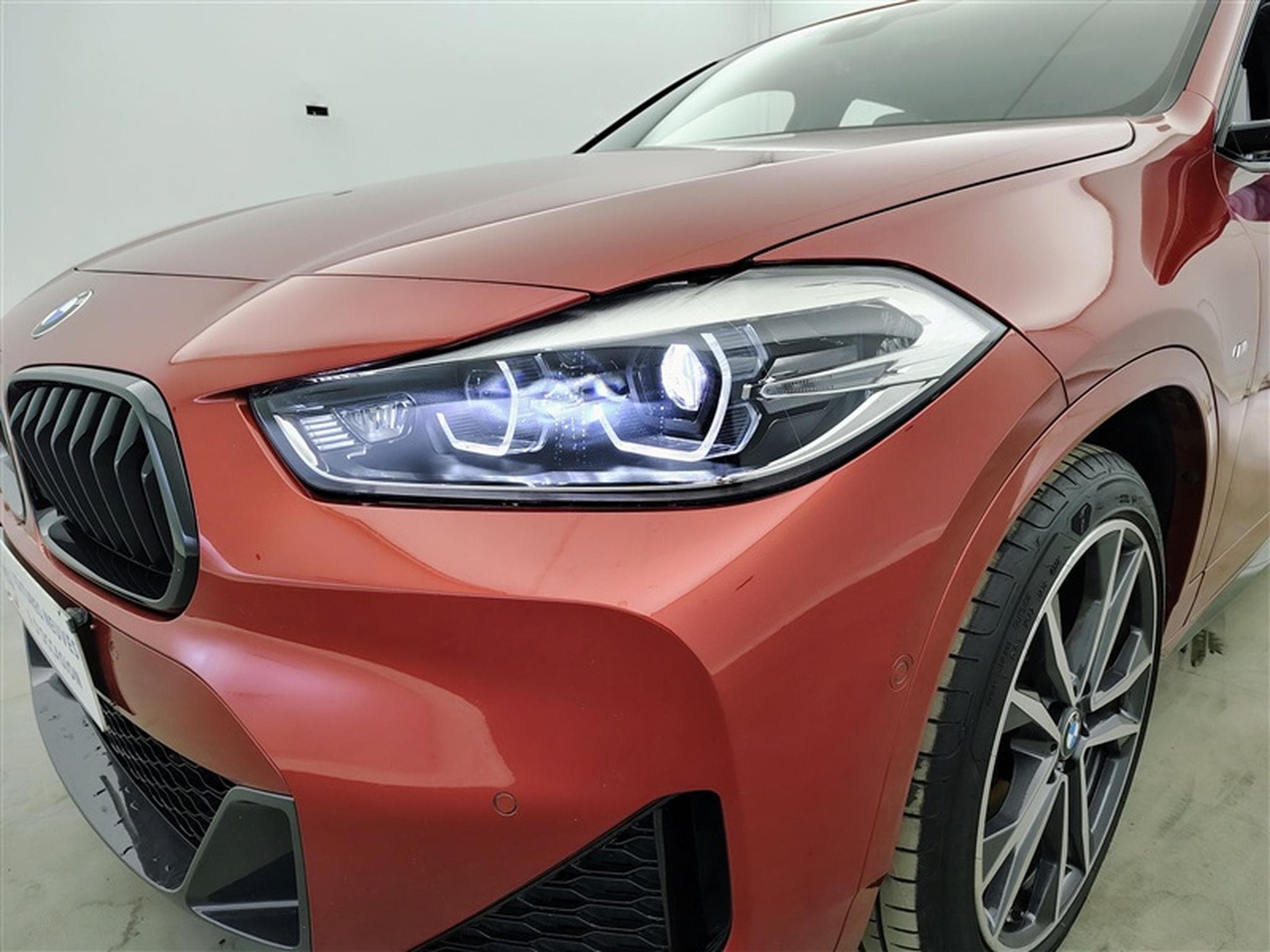 BMW X2 1.5i sDrive18 M-SPORT/CUIR/NAVI/FULL LED/JA19 (2022) - Foto 15
