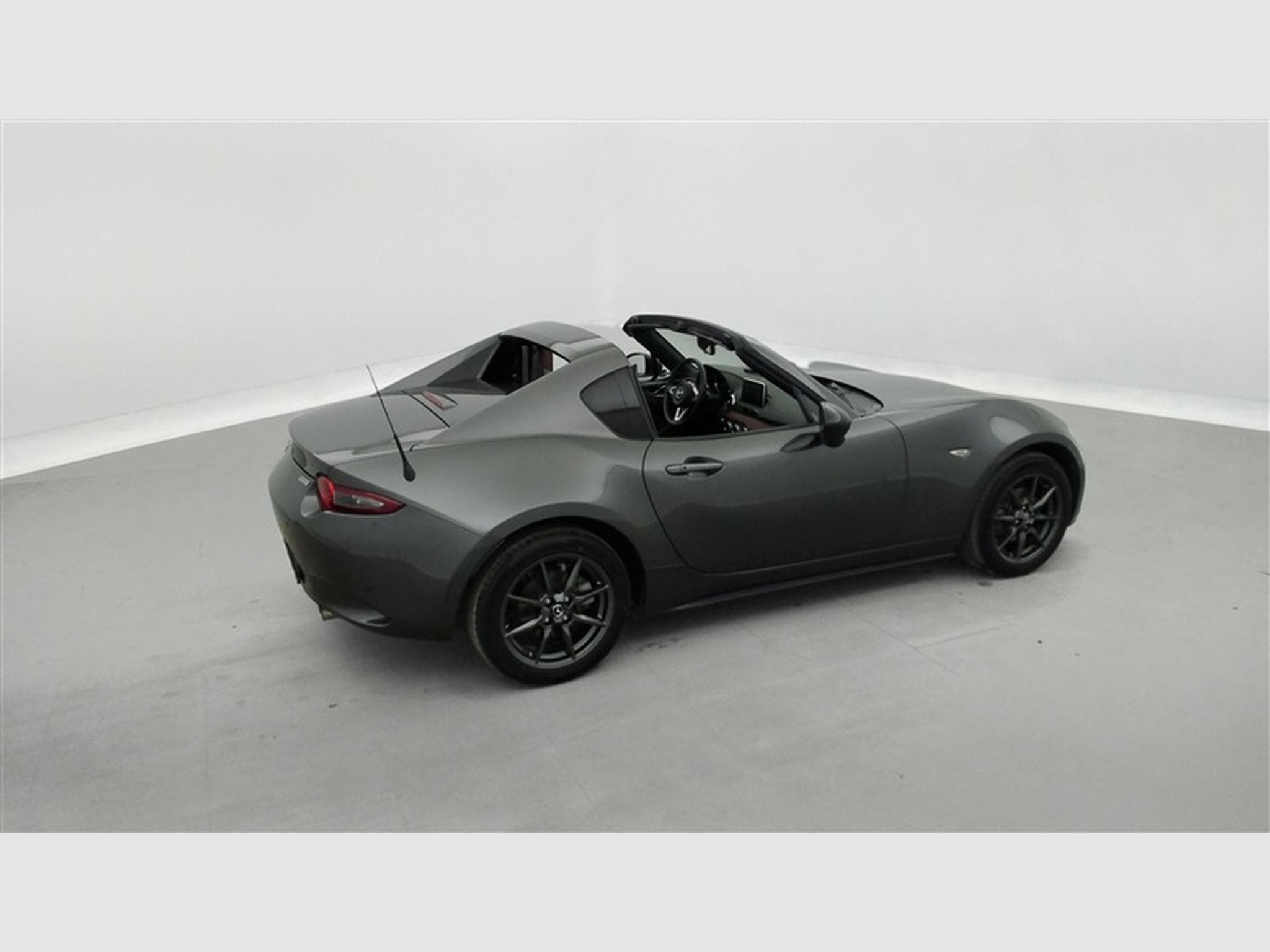 Mazda MX-5 RF 1.5i Skyactiv-G Skydrive (2018) - Photo 24