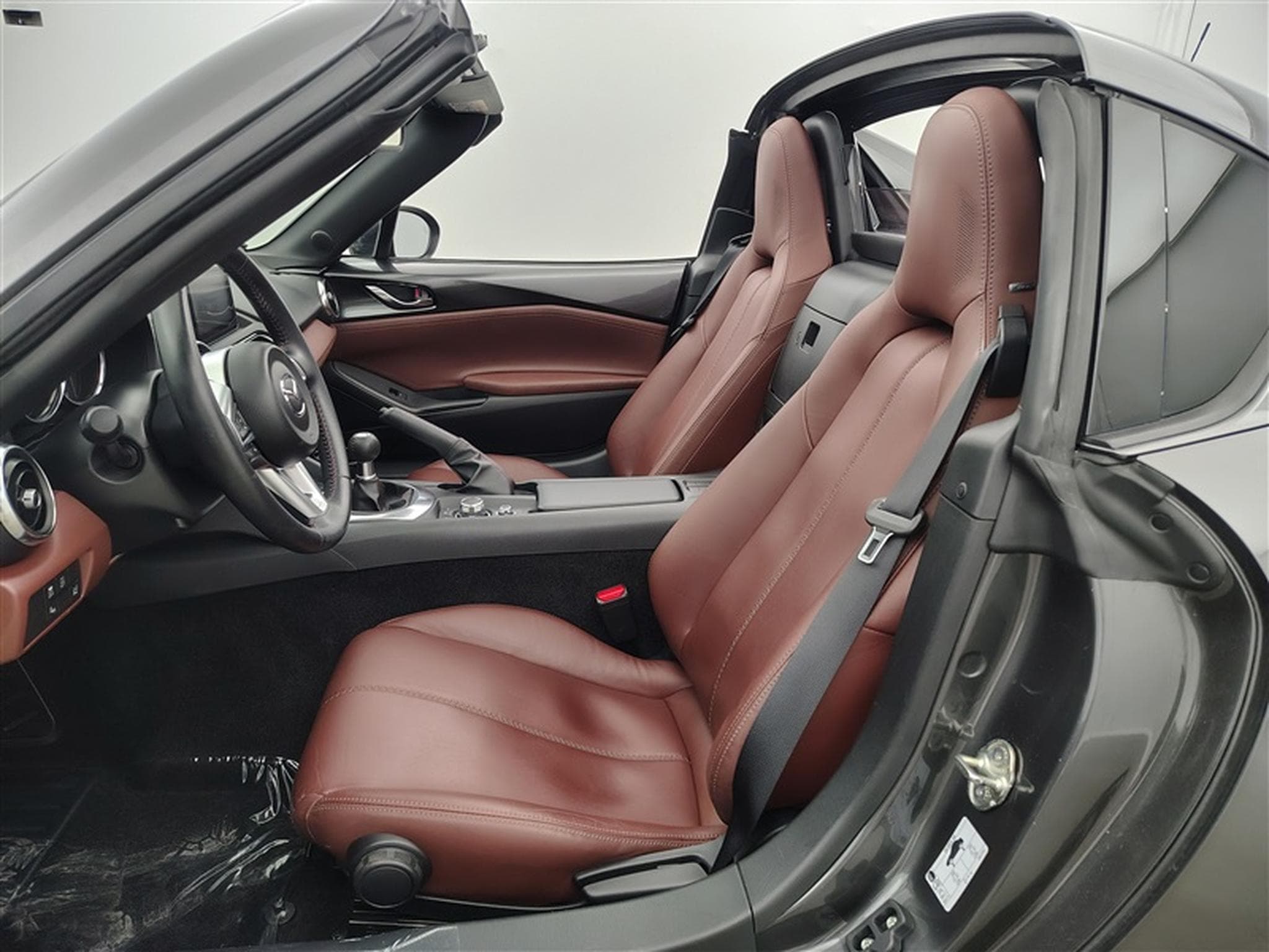 Mazda MX-5 RF 1.5i Skyactiv-G Skydrive (2018) - Photo 7