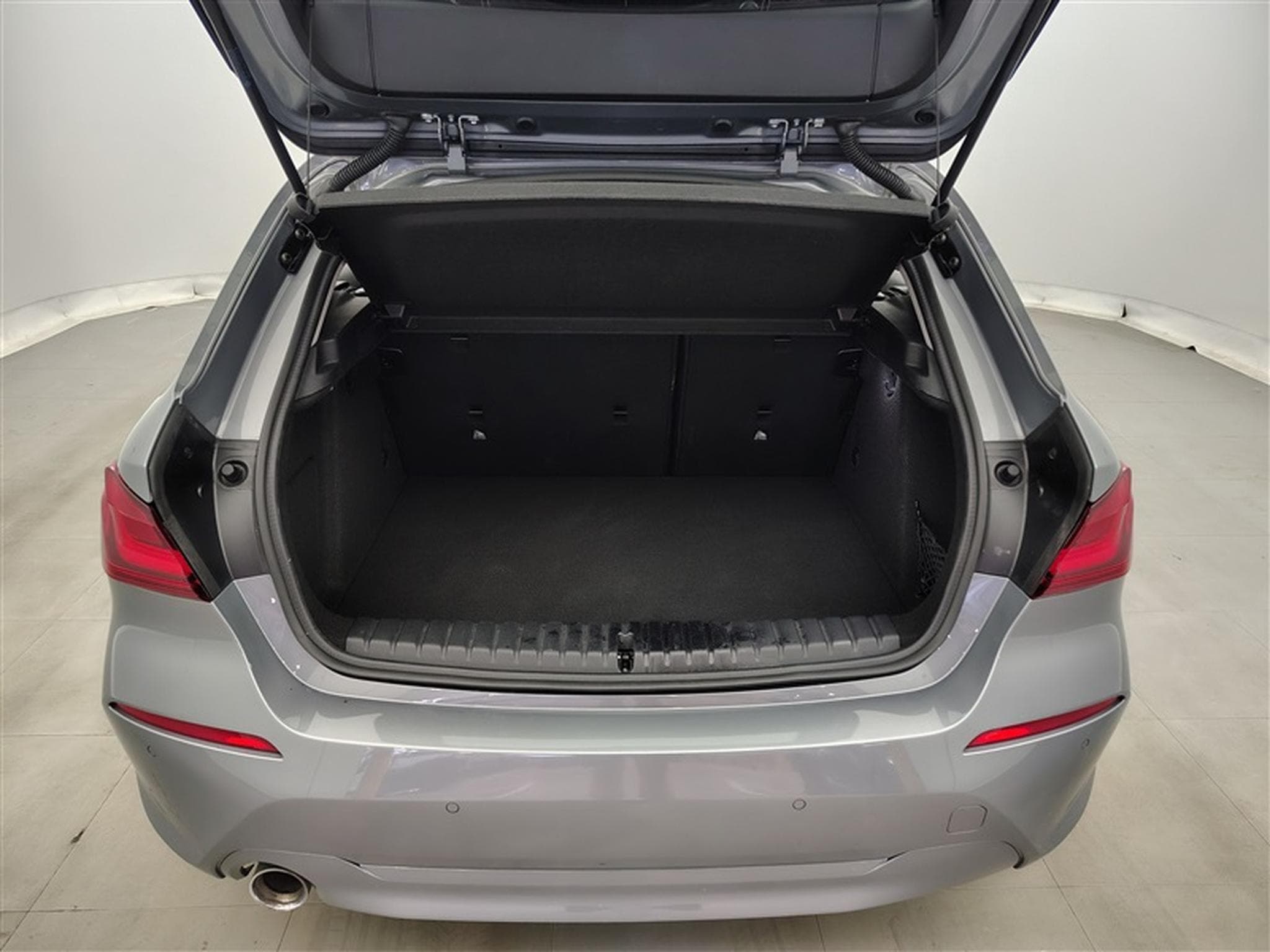 BMW 116 dA Sportline NAVI / S-CUIR SPORT / FULL LED (2022) - Photo 14