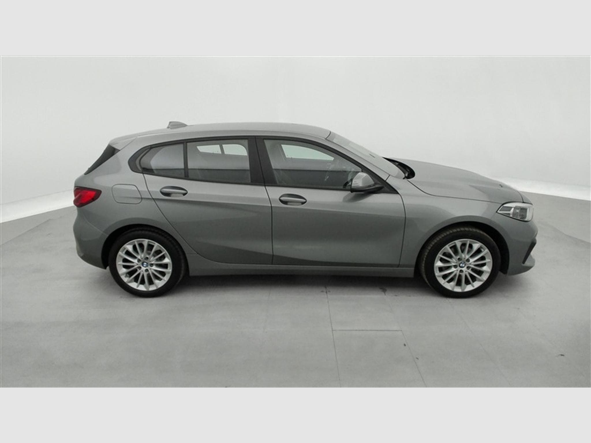 BMW 116 dA Sportline NAVI / S-CUIR SPORT / FULL LED (2022) - Photo 24