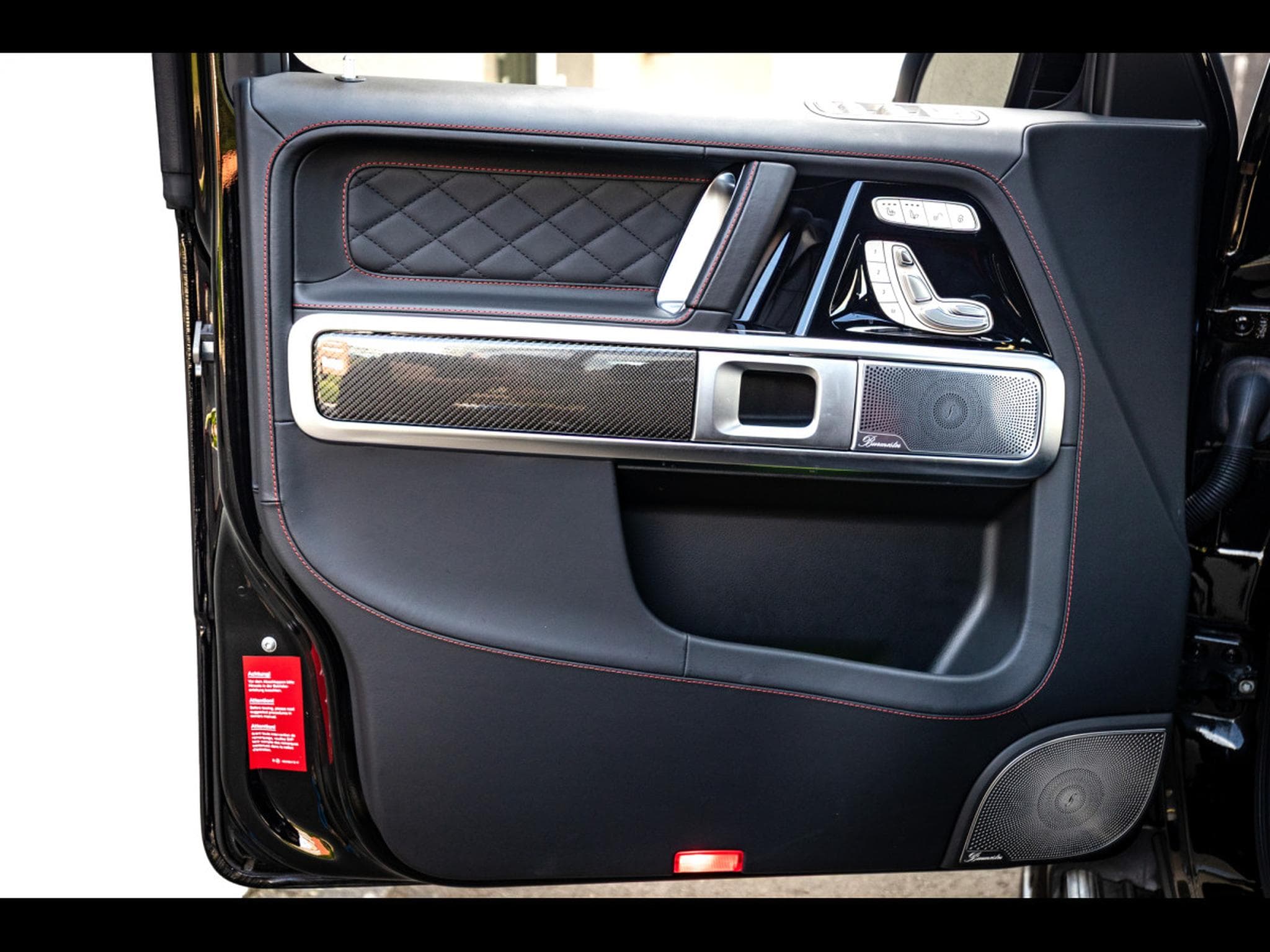 Mercedes G 63 AMG V8 BI-TURBO (FACELIFT) – PACK NIGHT - OBSIDIAN BLACK METALLI (2025) - Photo 12