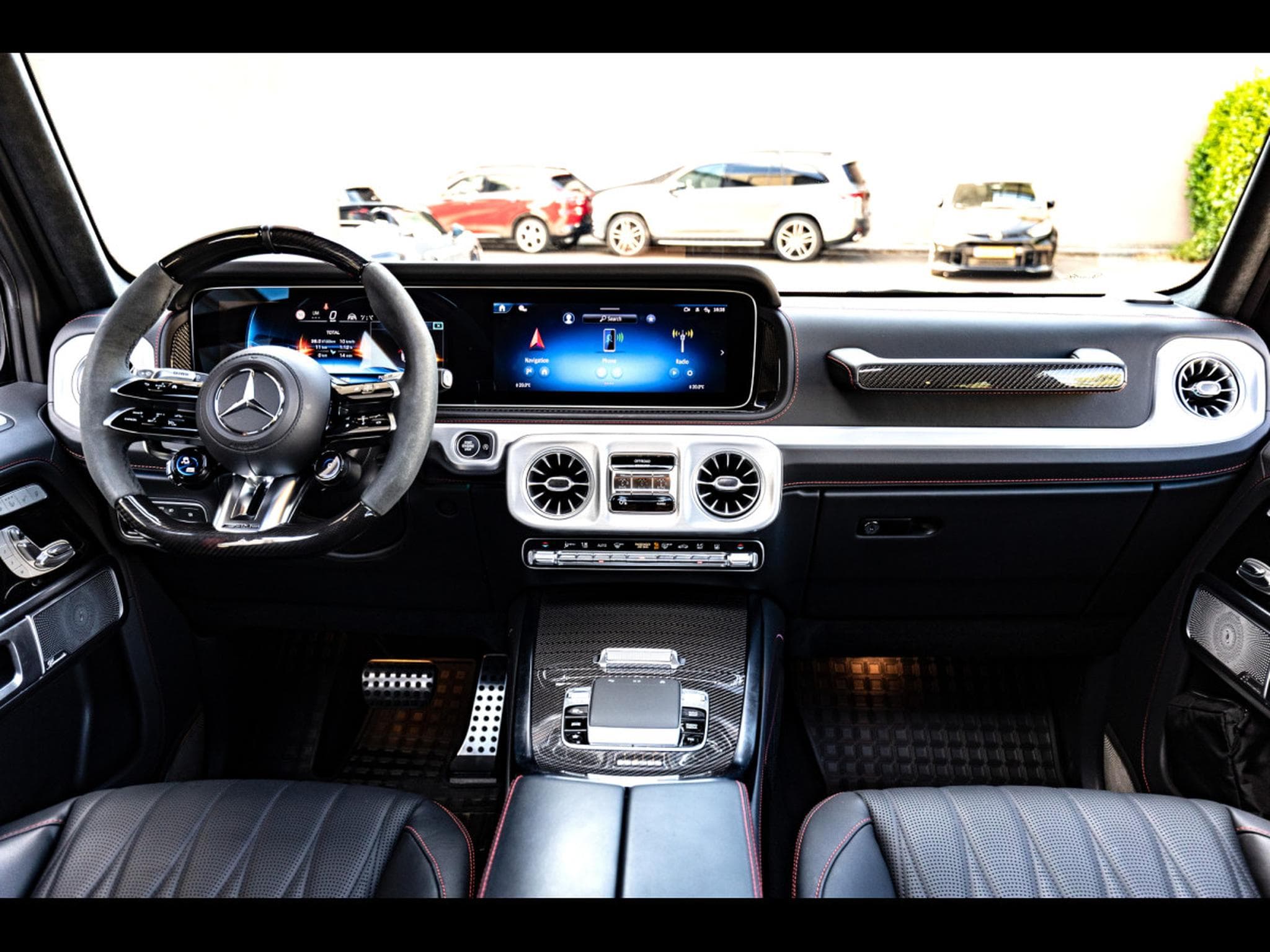 Mercedes G 63 AMG V8 BI-TURBO (FACELIFT) – PACK NIGHT - OBSIDIAN BLACK METALLI (2025) - Photo 17