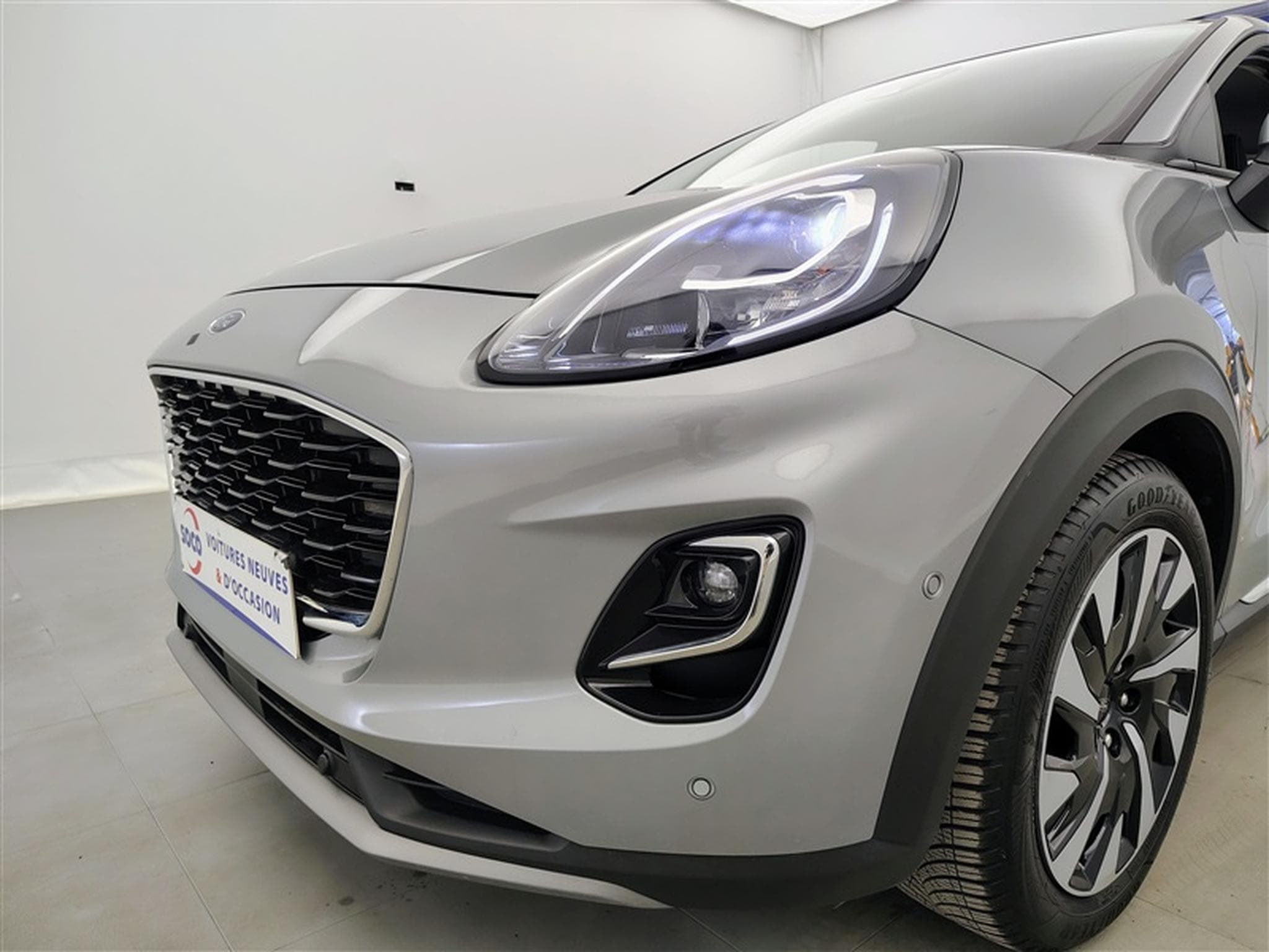 Ford Puma 1.0 EcoBoost AUT. MHEV Titanium NAVI / CARPLAY (2023) - Photo 15