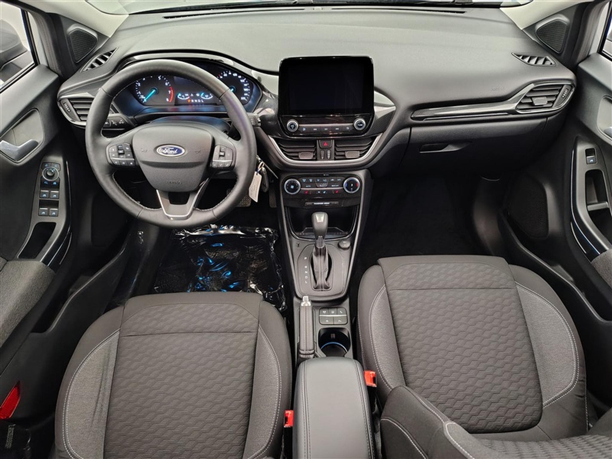 Ford Puma 1.0 EcoBoost AUT. MHEV Titanium NAVI / CARPLAY (2023) - Photo 8