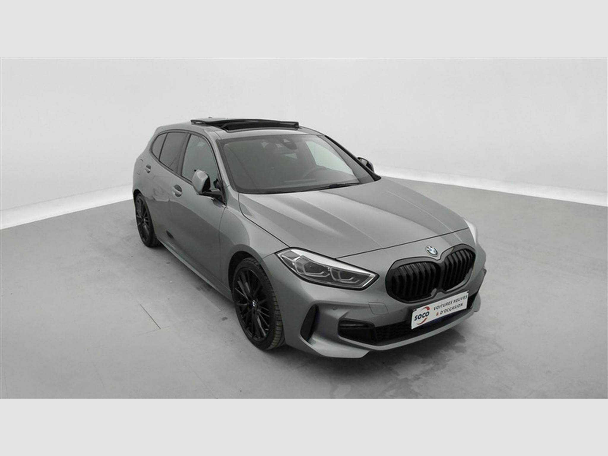 BMW 118 118iA Pack M NAVI / CARPLAY / CAMERA / TO PANO (2024) - Photo 23