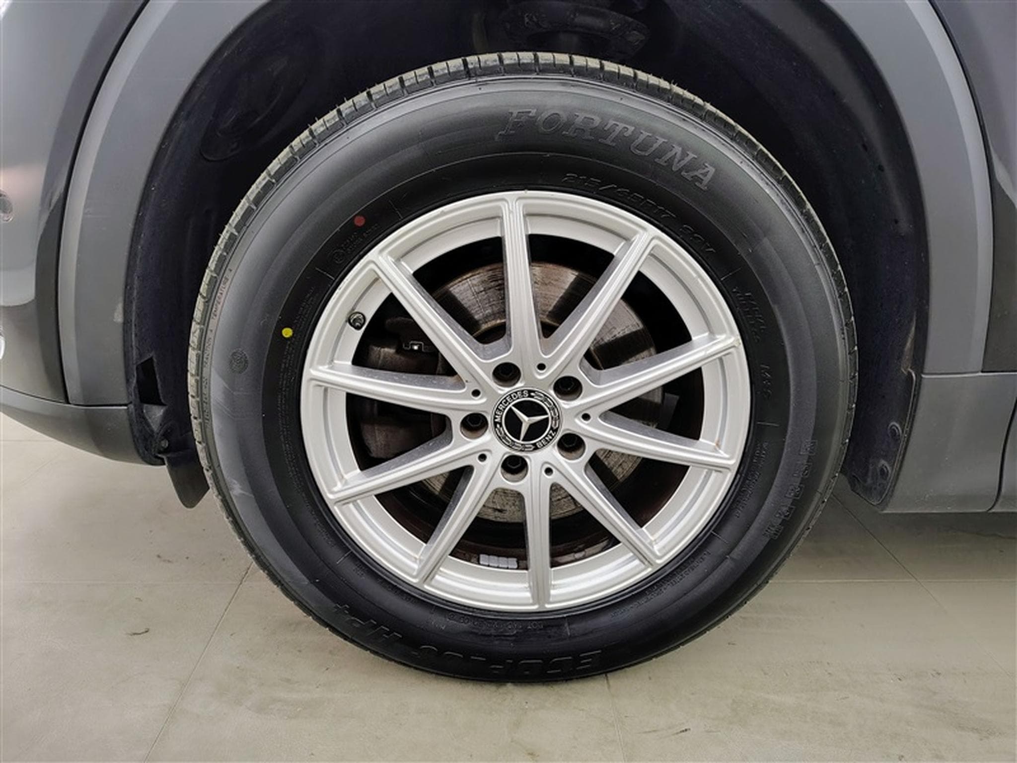Mercedes GLB 180 GLB180 Business Line S-CUIR/NAVI/TO PANO/JA/PDC (2022) - Photo 6