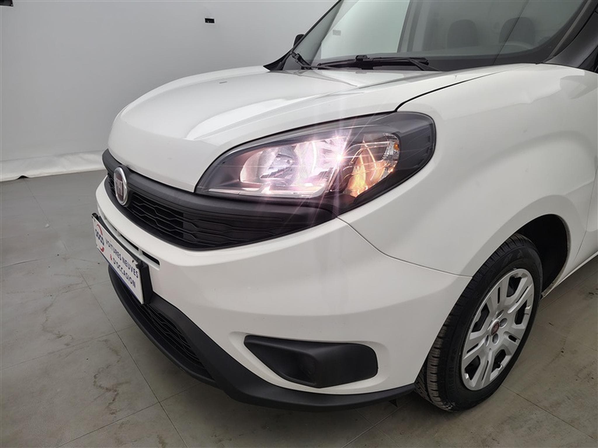 Fiat Doblo 1.6 MJET Cargo CLIM / CARPLAY (2023) - Photo 15