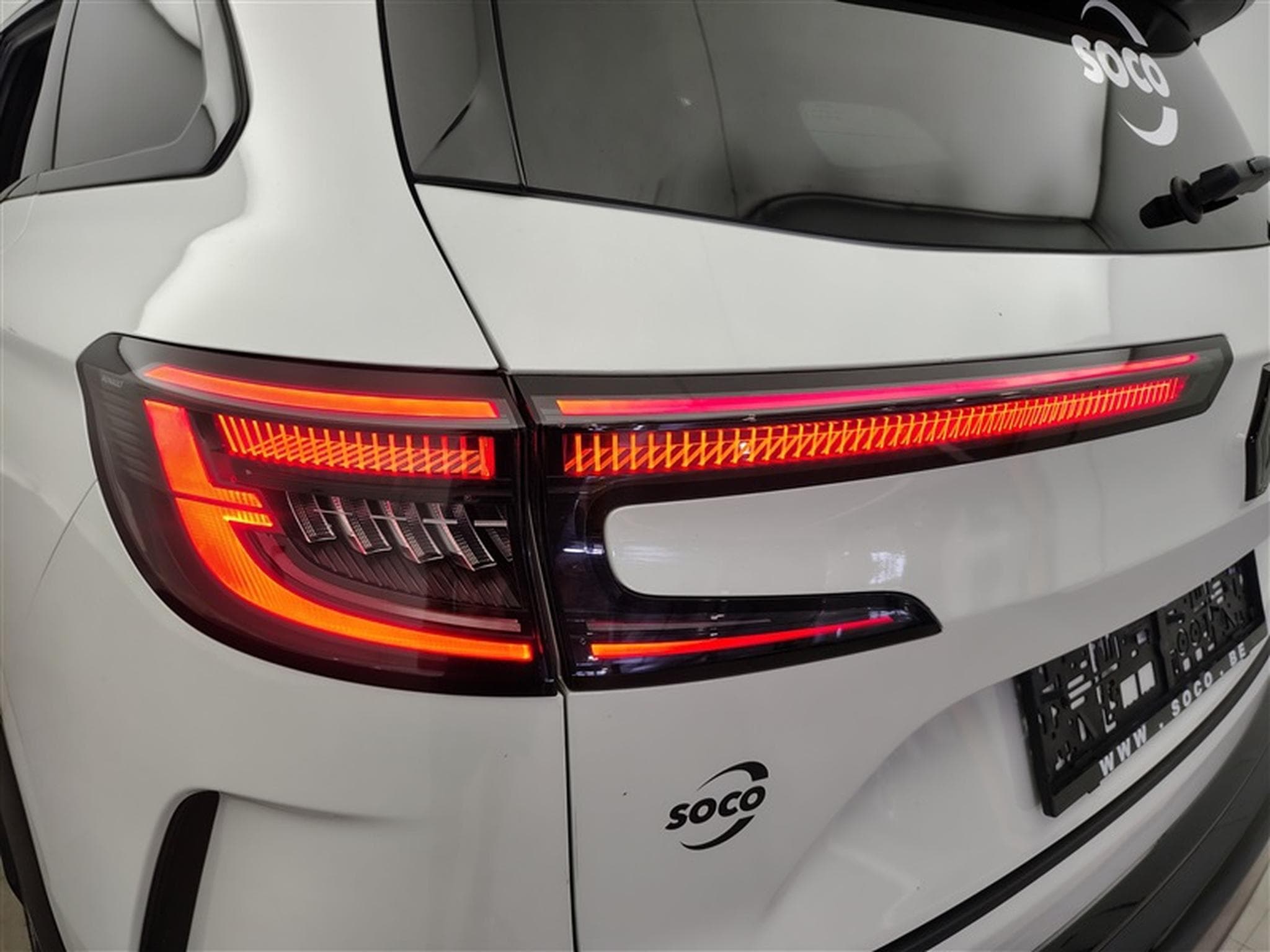 Renault Espace 1.2 E-Tech HEV Esprit Alpine 7pl. NAVI / FULL LED /ALCANTARA (2024) - Photo 16