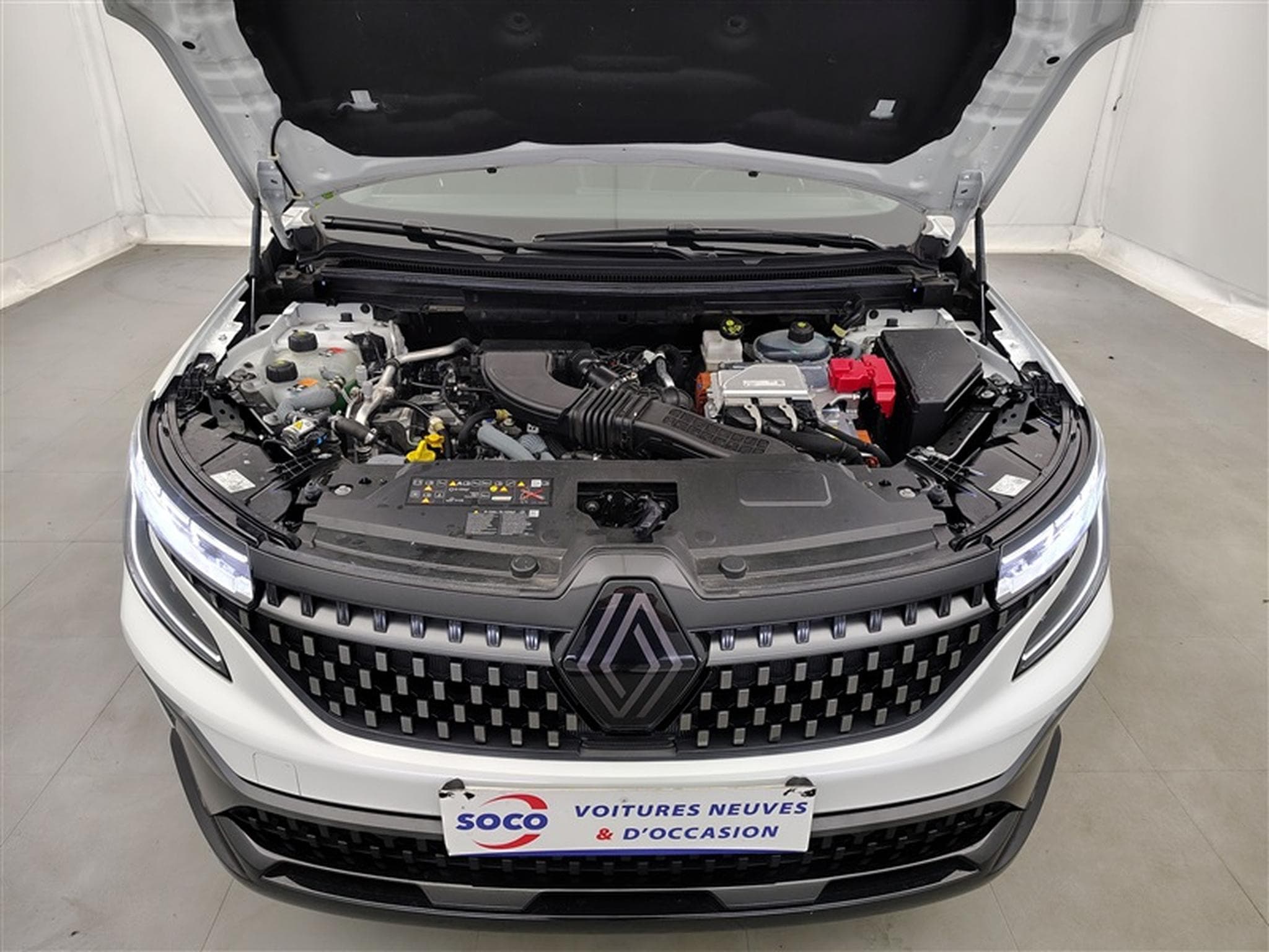 Renault Espace 1.2 E-Tech HEV Esprit Alpine 7pl. NAVI / FULL LED /ALCANTARA (2024) - Photo 20