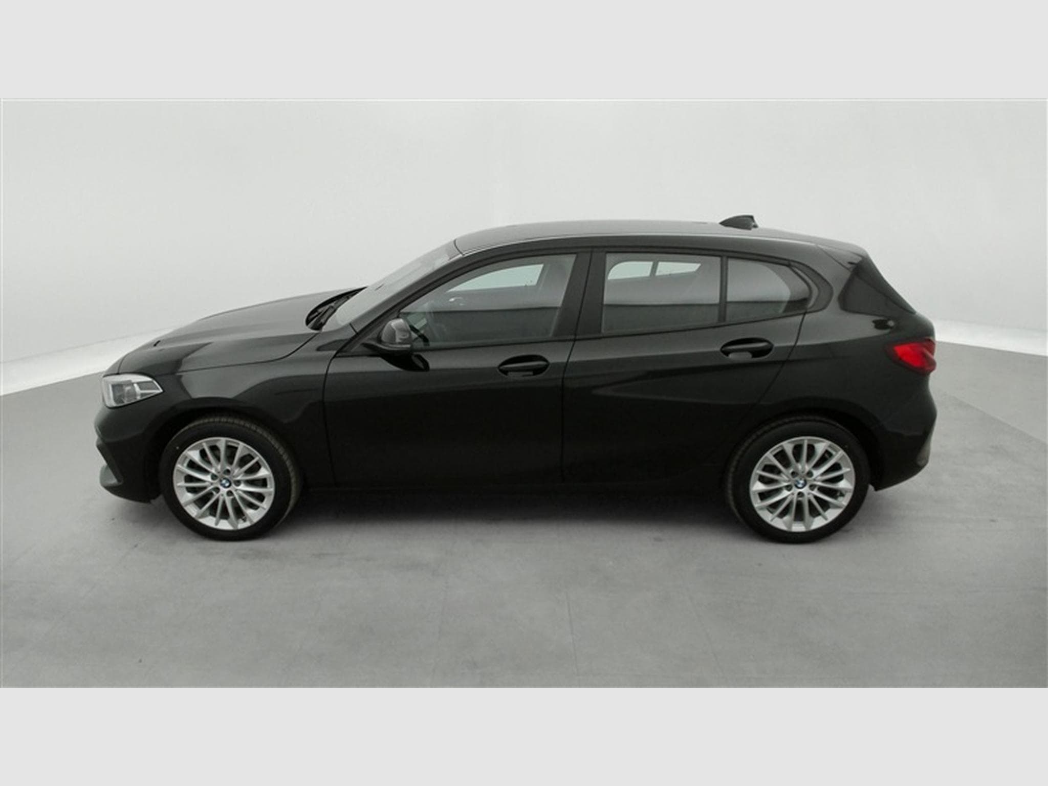 BMW 116 116dA Business Line NAVI/FULL LED/JA17/PDC AV AR (2022) - Photo 3