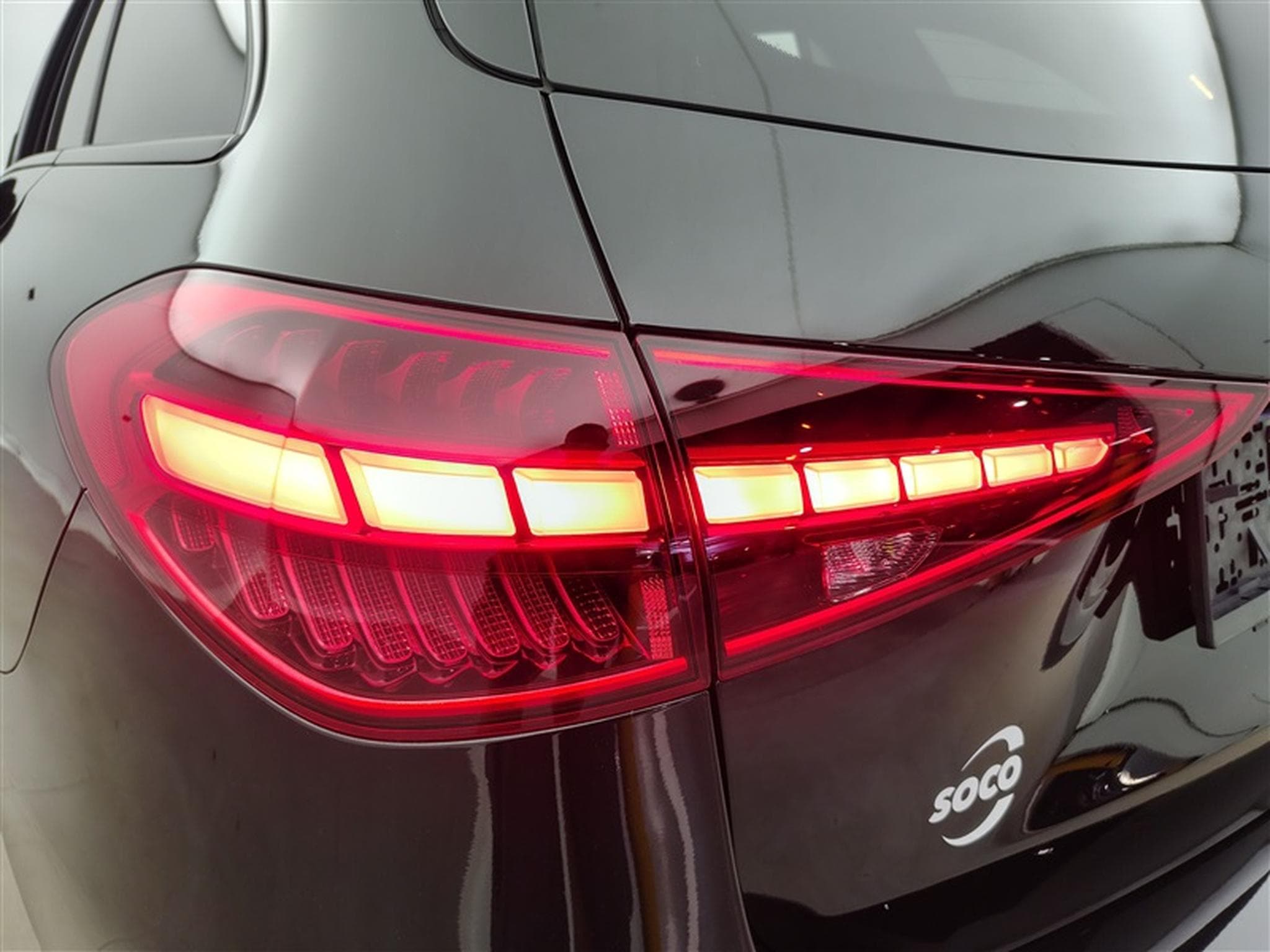Mercedes C 200 d MHEV • STAR EDITION • AMG LINE   • PACK NIGHT (2025) - Photo 16