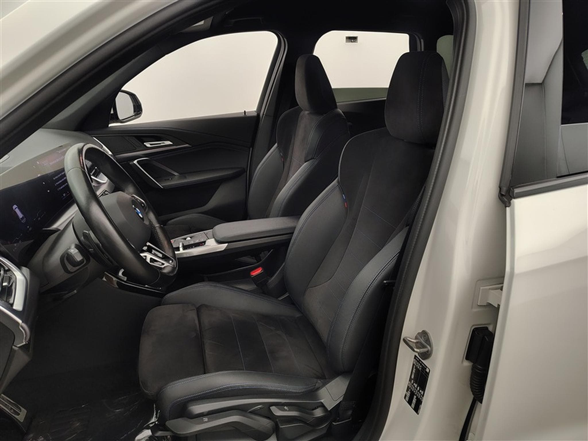 BMW X1 1.5iA sDrive20 MHEV M-Pack (2023) - Photo 7