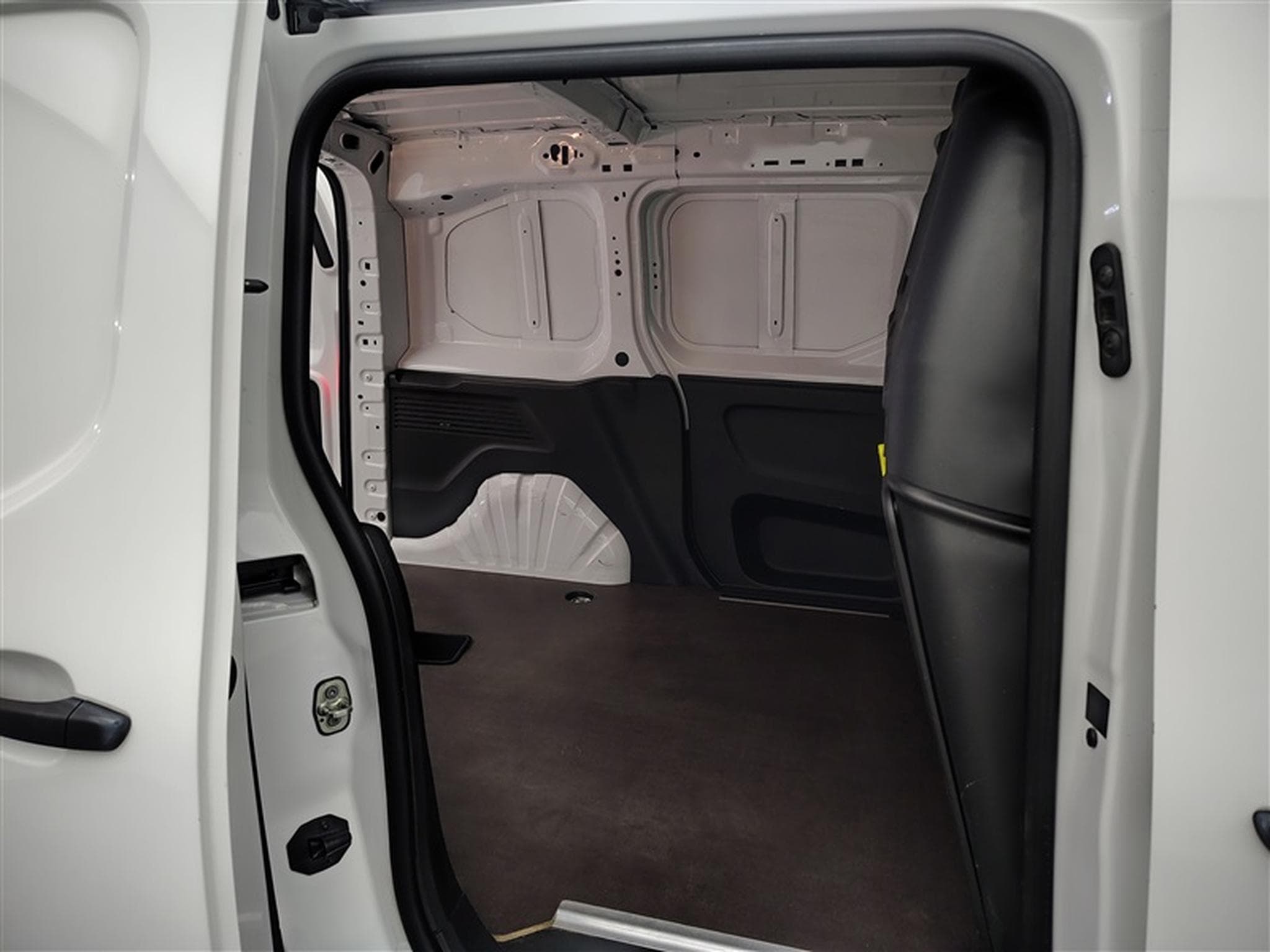 Citroen Berlingo 1.5 BlueHDi M Light Control (EU6.3) (2021) - Photo 13