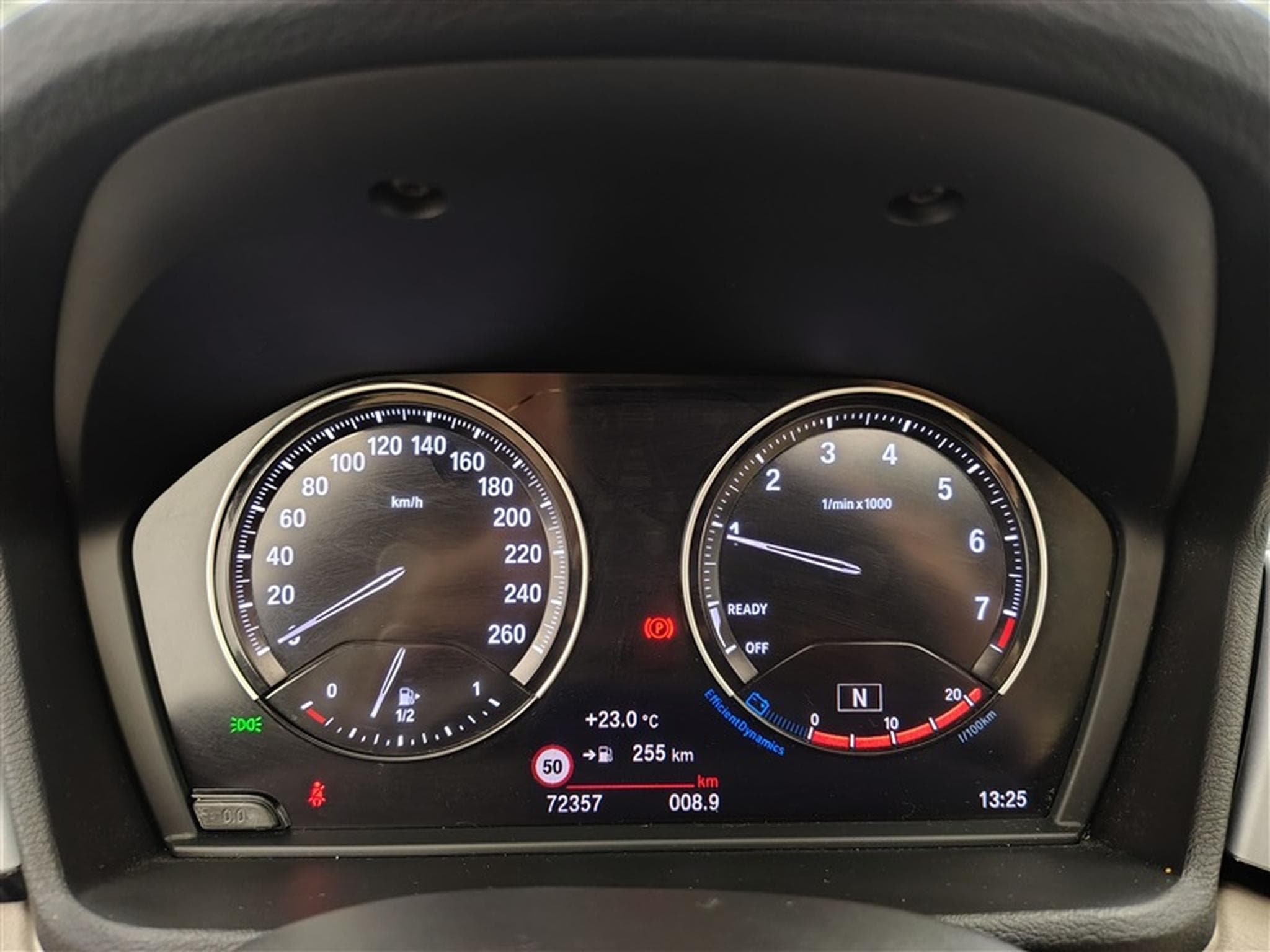 BMW X1 1.5i sDrive18 NAVI / CUIR / TOIT PANO (2021) - Photo 10