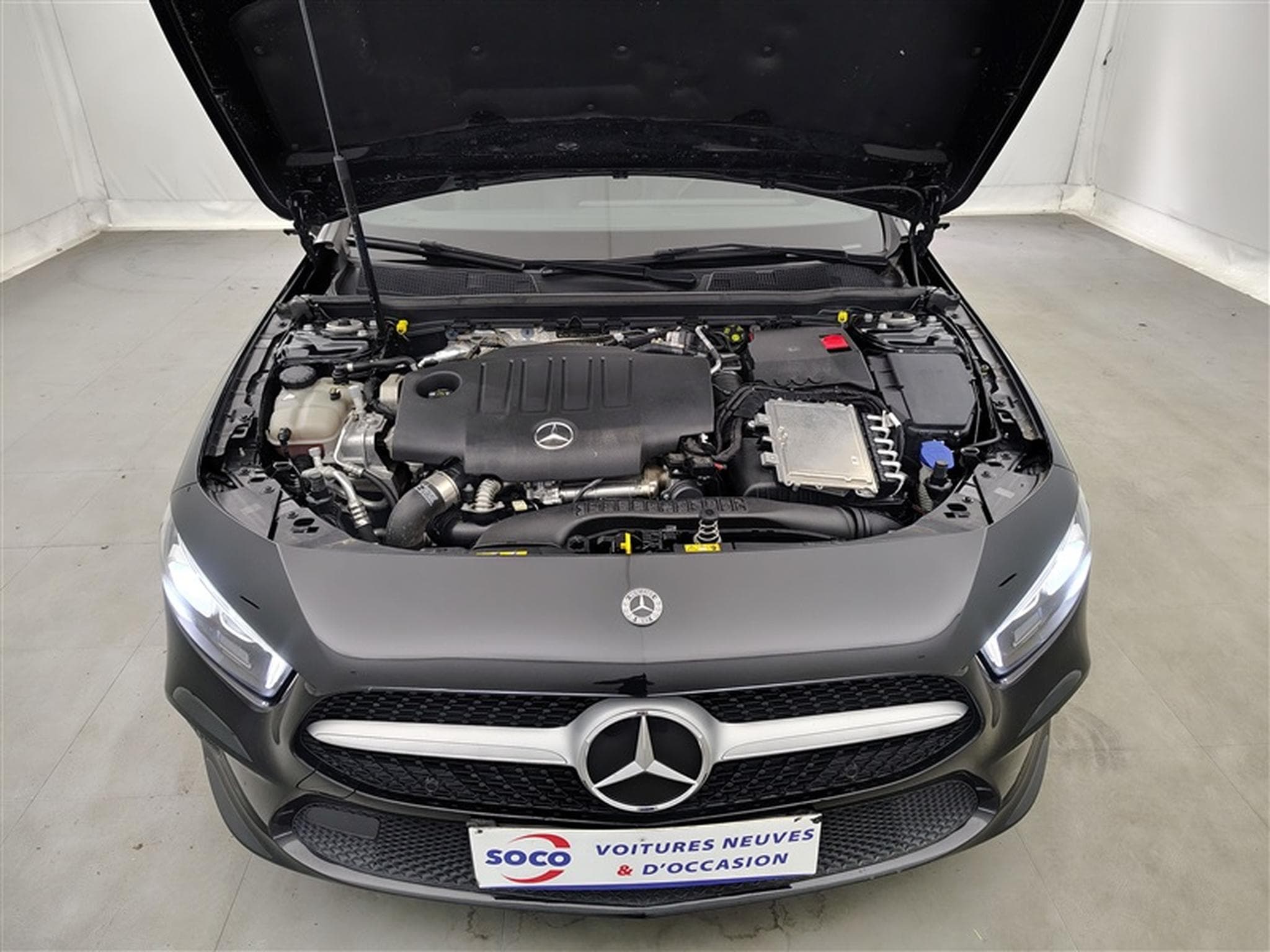 Mercedes A 180 d Business Line Navi / Led  / PDC av+ar (2022) - Photo 19