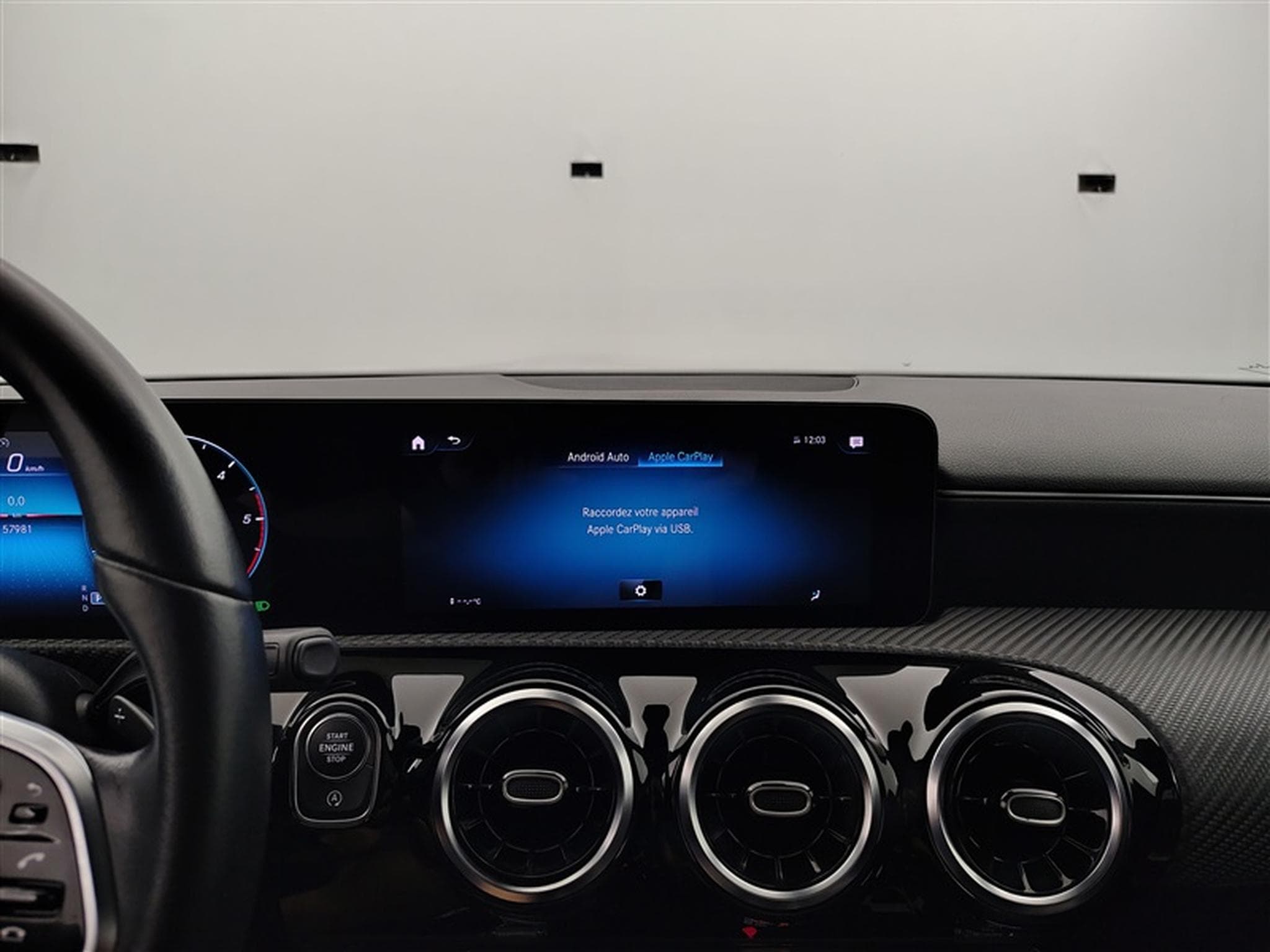 Mercedes A 180 d Business Line Navi / Led  / PDC av+ar (2022) - Photo 20