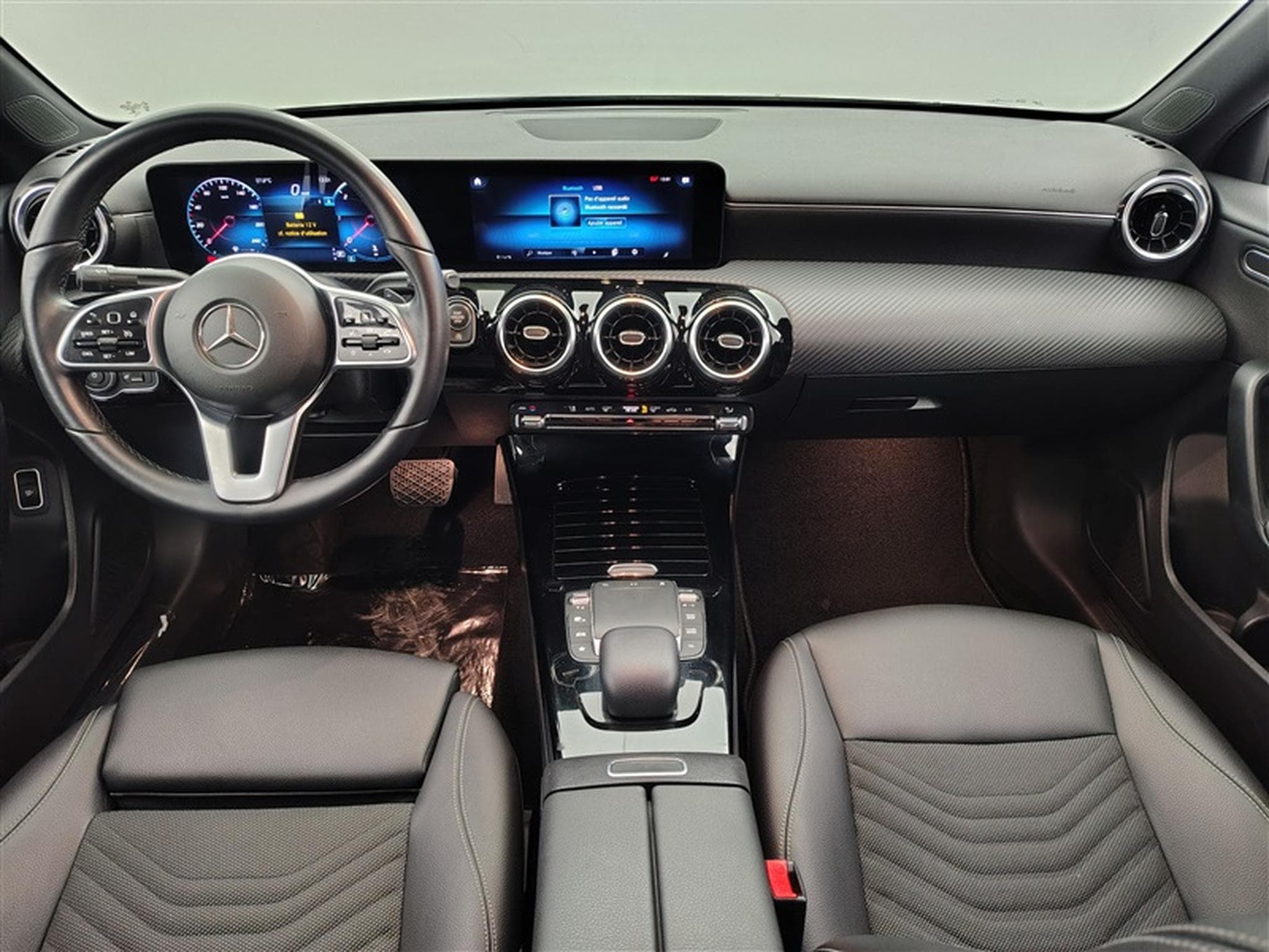 Mercedes A 180 d Business Line Navi / Led  / PDC av+ar (2022) - Photo 8