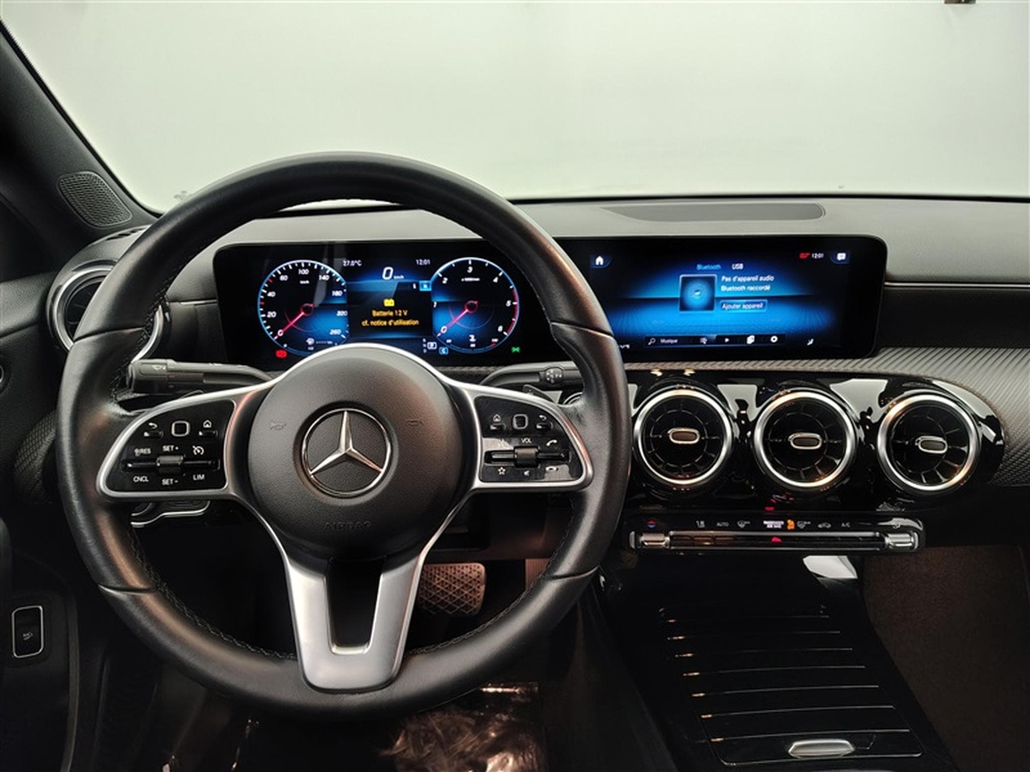 Mercedes A 180 d Business Line Navi / Led  / PDC av+ar (2022) - Photo 9