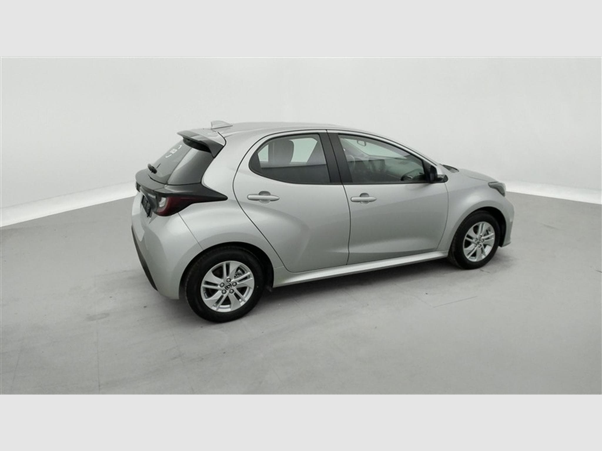 Mazda 2 1.5 Hybrid VVT-I CVT 92Cv Agile CARPLAY / CLIM (2023) - Photo 24