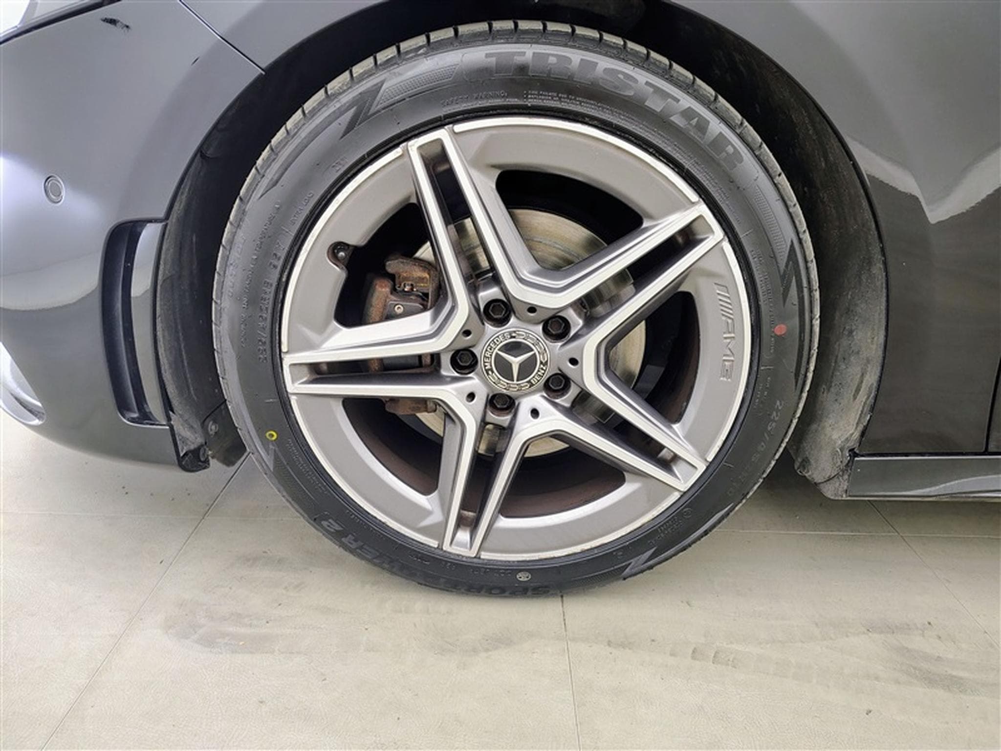 Mercedes A 160 A160 Pack AMG NAVI / FULL LED / PANO / CAMERA / JA 18" (2019) - Photo 6