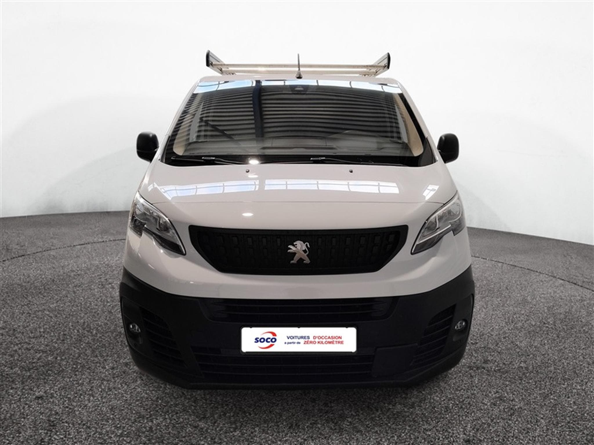 Peugeot Expert 2.0 BlueHDi EAT8 L2 NAVI CLIM / TEL / PDC AV-AR (2023) - Foto 4