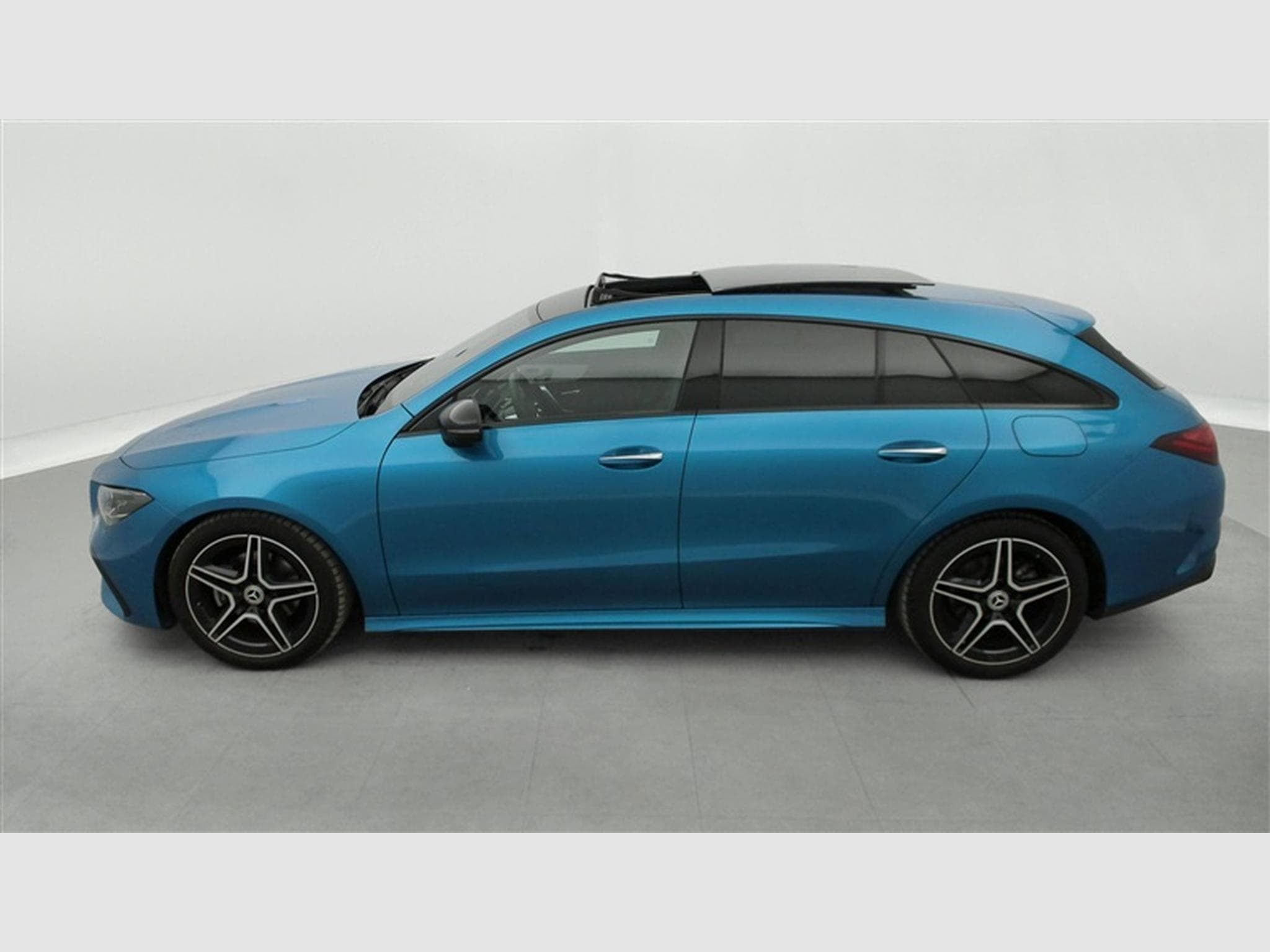 Mercedes CLA 180 CLA 180  DCT Pack AMG Navi / Led / PDC+Caméra (2025) - Foto 3