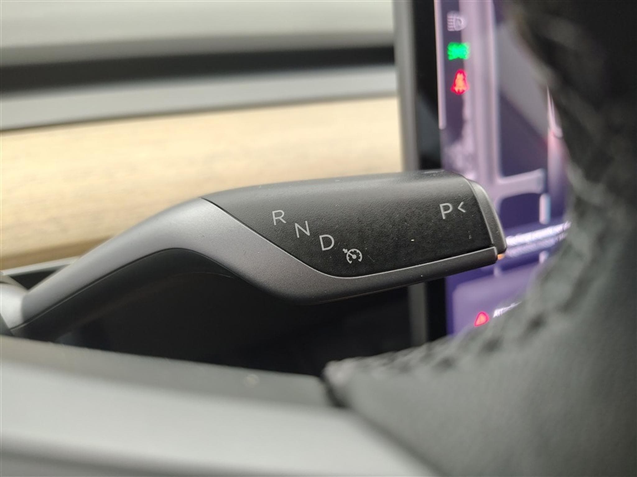Tesla Model 3 60 kWh Standard Plus (2023) - Foto 12