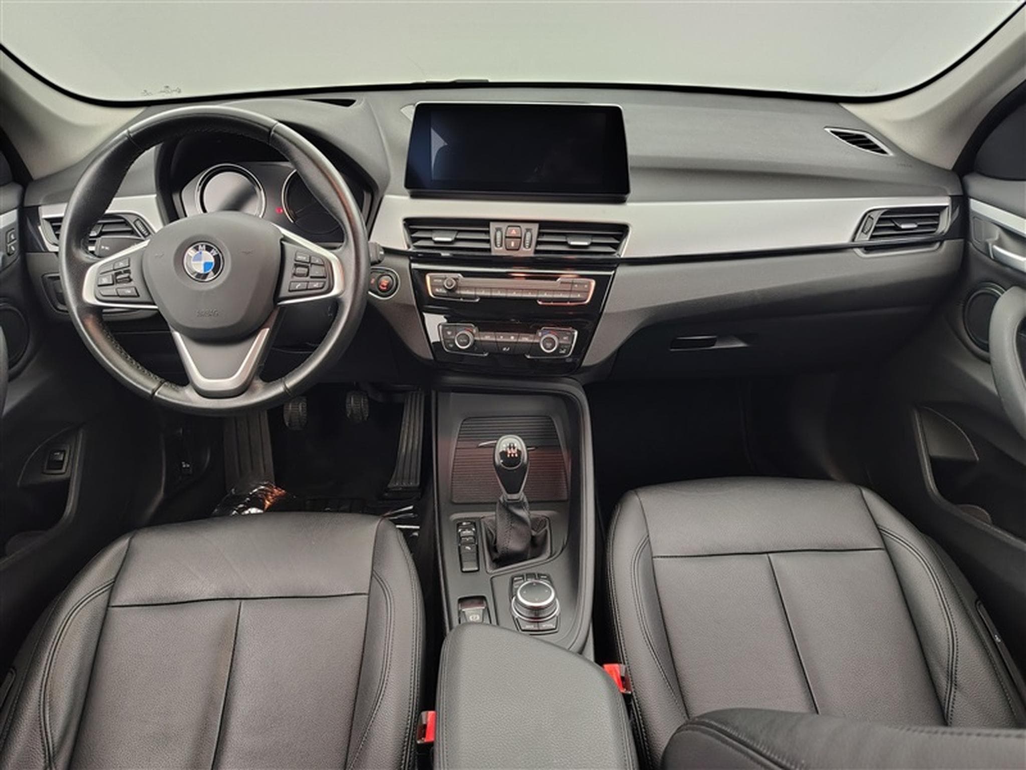 BMW X1 1.5 d sDrive16 CUIR/NAVI/JA17/PDC/CAMERA (2022) - Foto 8