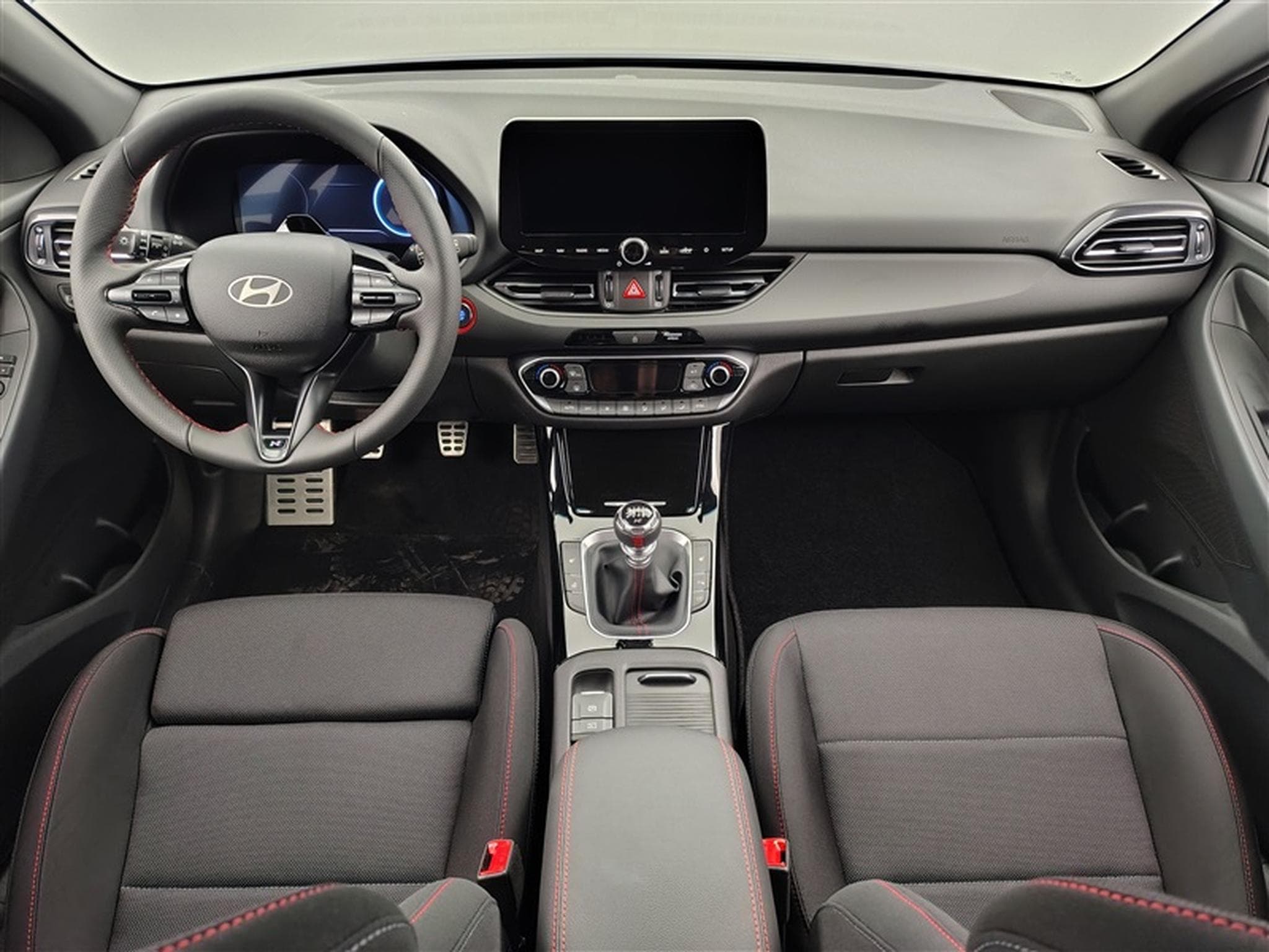 Hyundai i30 Combi 1.0 T-GDi 115cv N-Line NAVI / FULL LED / CAMERA / JA17 (2026) - Foto 8