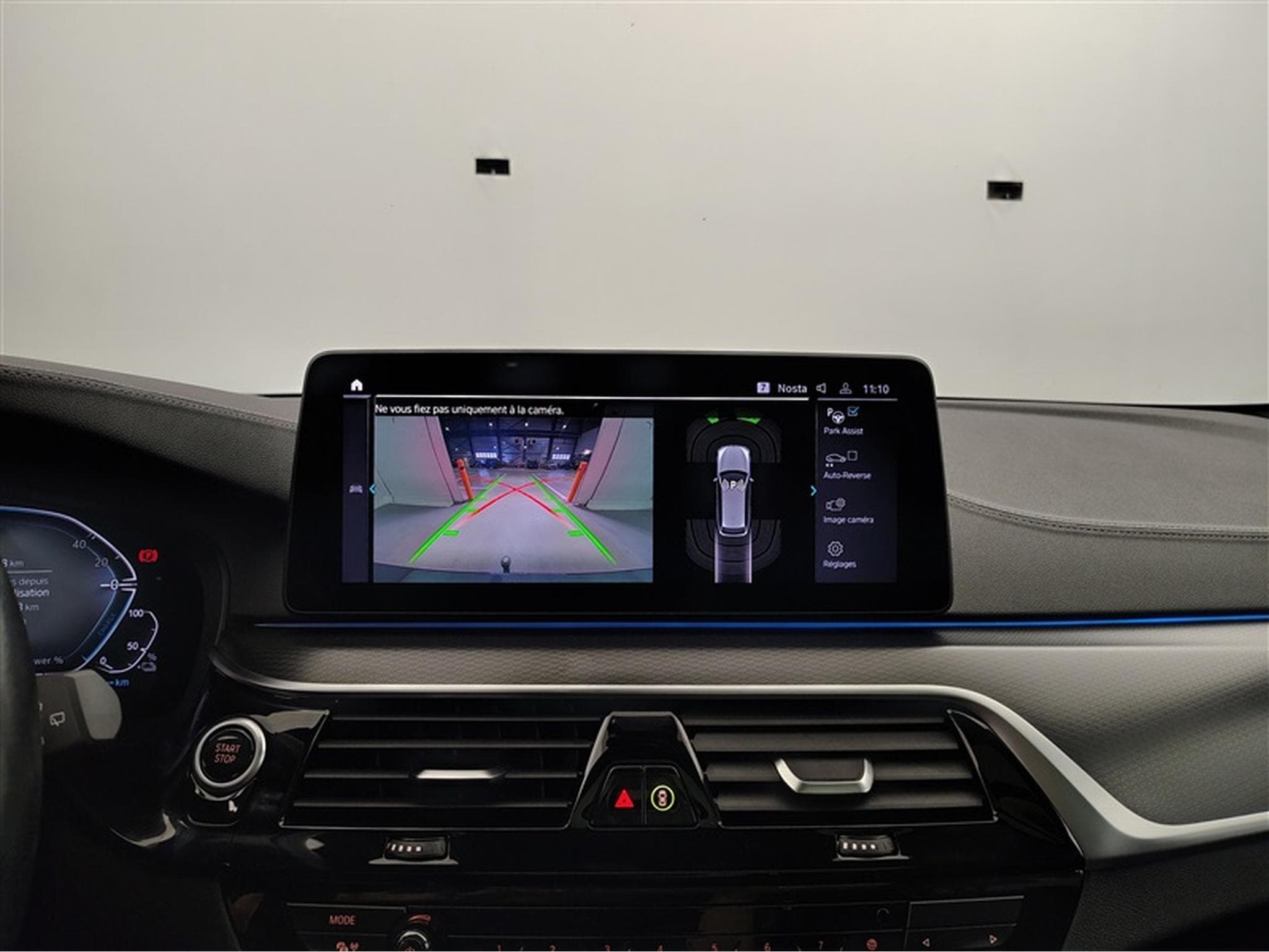 BMW 530 530eA PHEV XDrive Pack M CUIR / NAVI / TO PANO / LASER (2021) - Photo 17