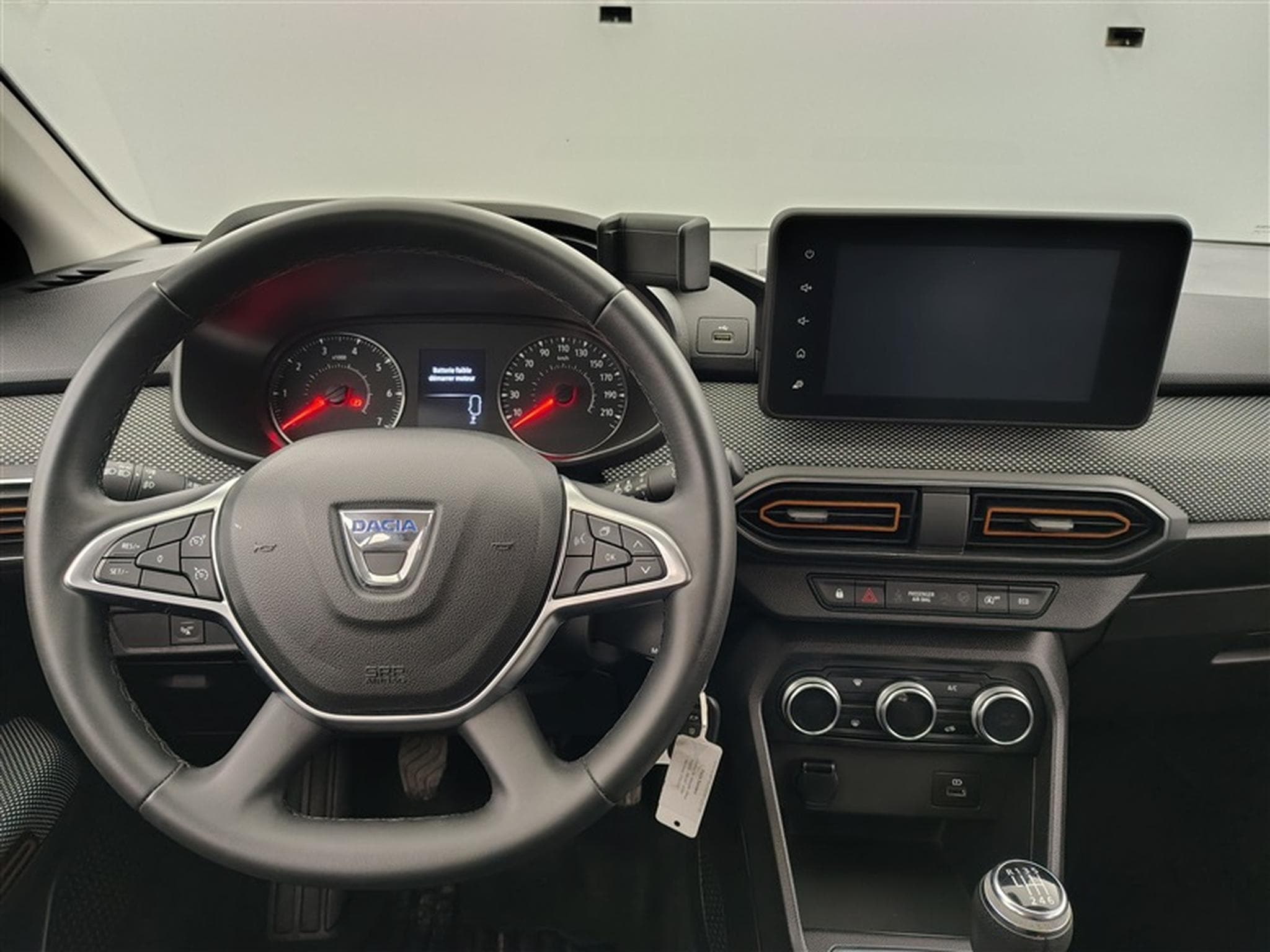 Dacia Sandero 1.0 TCe Stepway Plus NAVI / CLIM / FULL LED (2021) - Foto 9